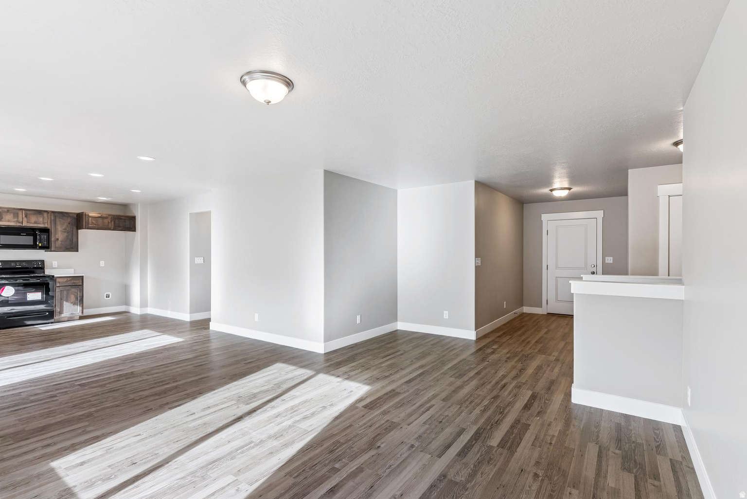 MAPLE MOUNTAIN - Residential
