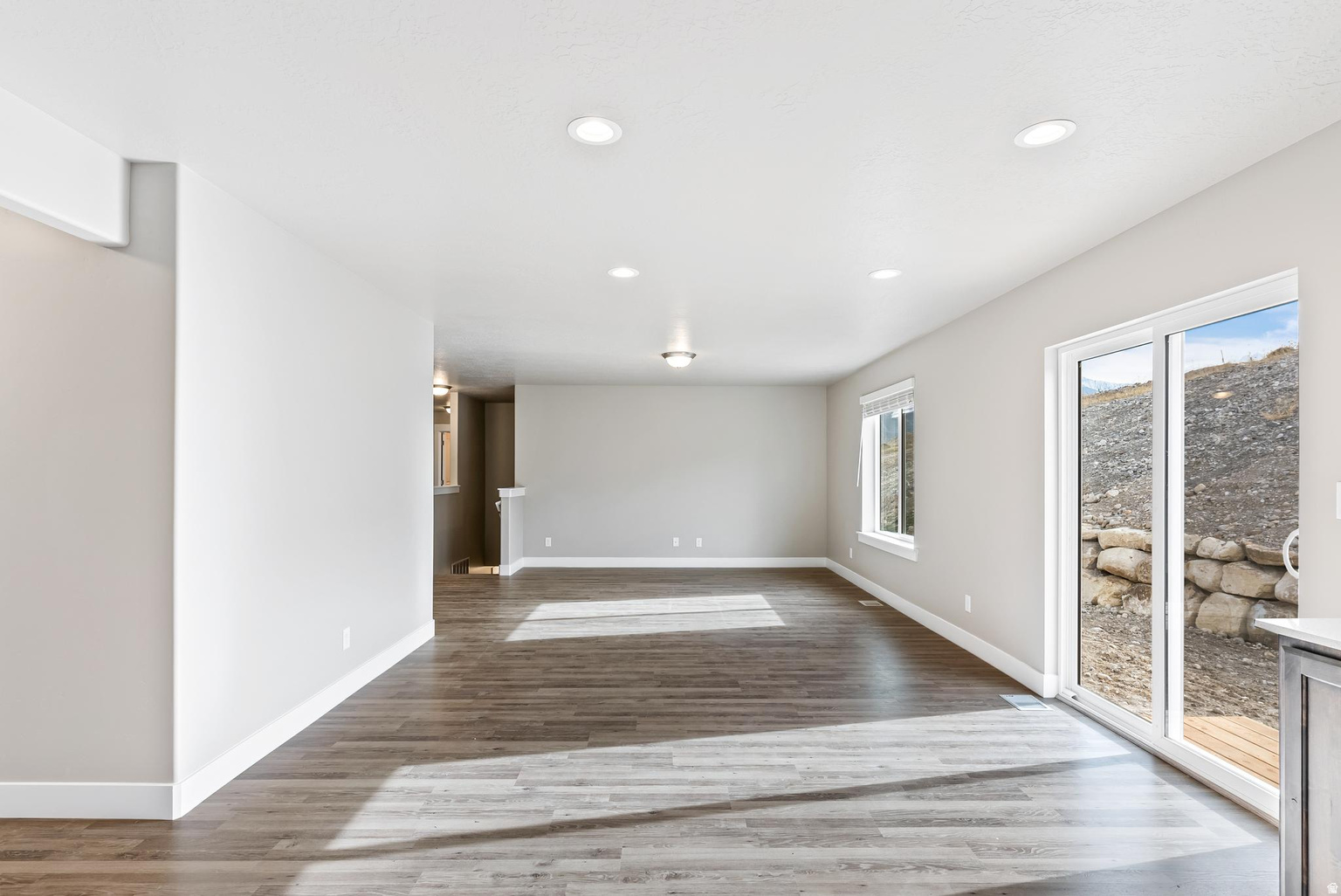 MAPLE MOUNTAIN - Residential