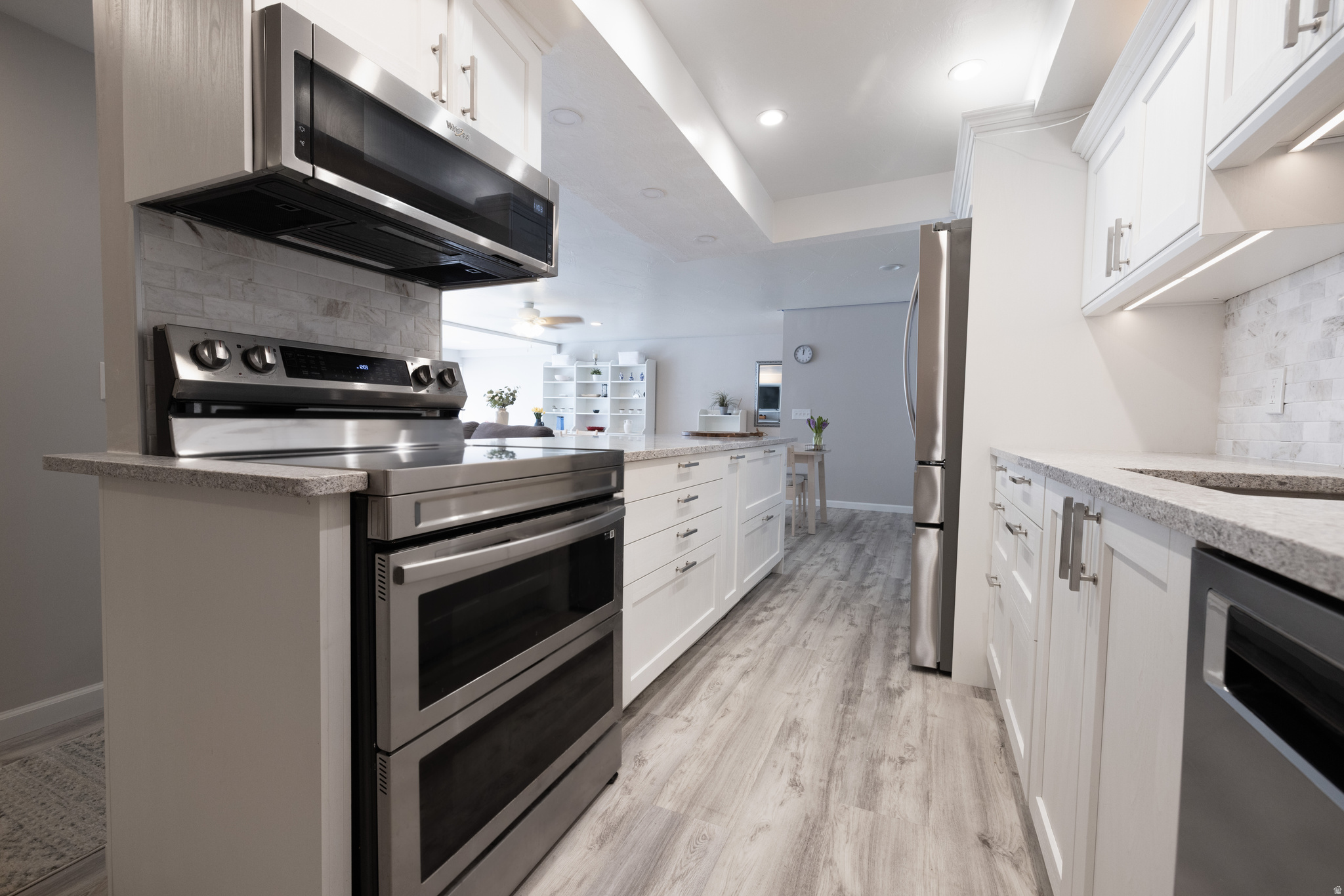 DONNER CREST CONDOS - Residential