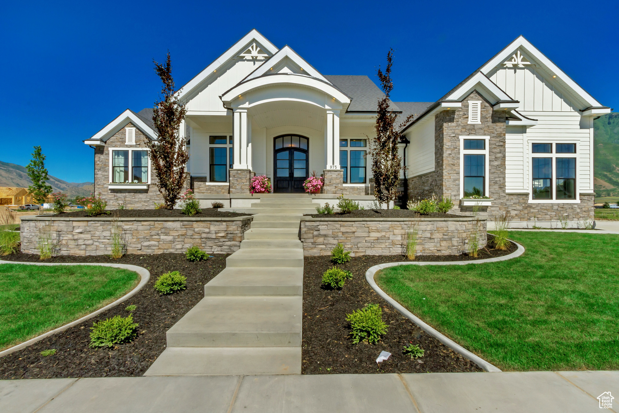 MAPLE CANYON ESTATES - Residential