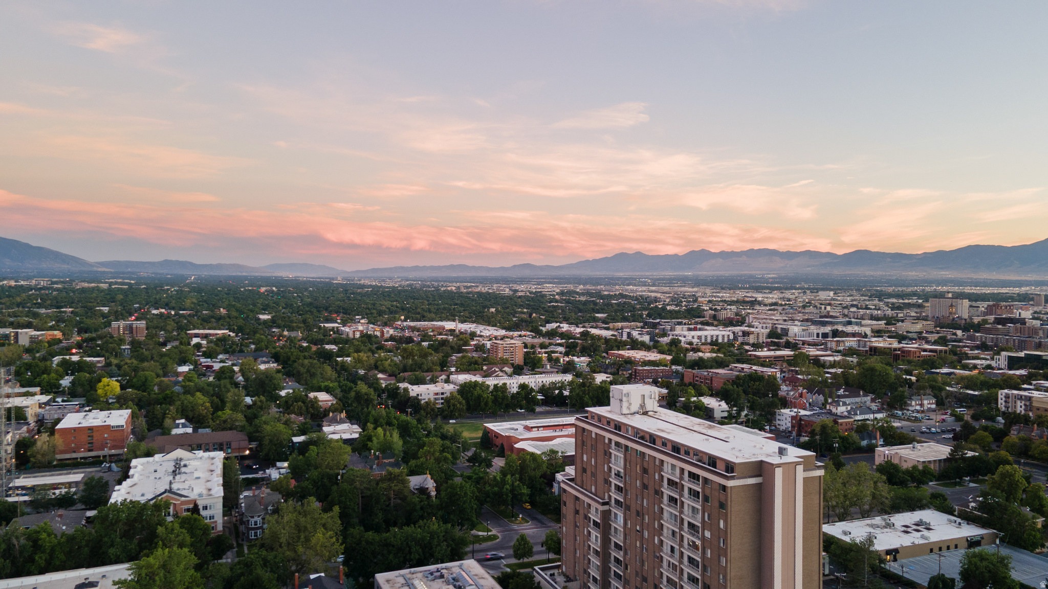 AVENUES - Residential