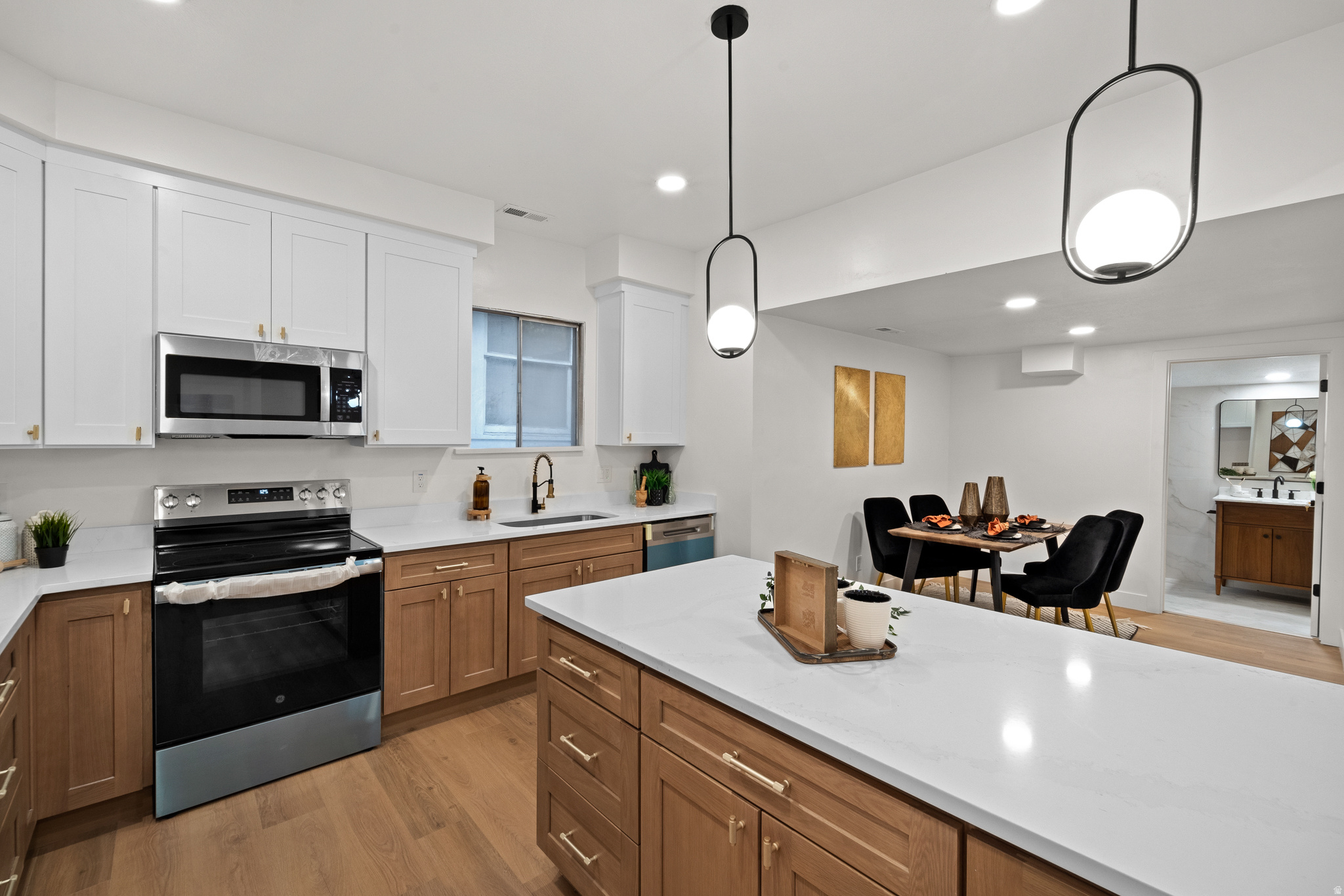 AVENUES - Residential