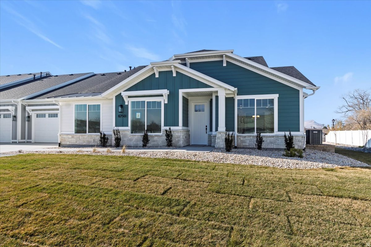 THE COTTAGES AT PEARCE FARM - Residential