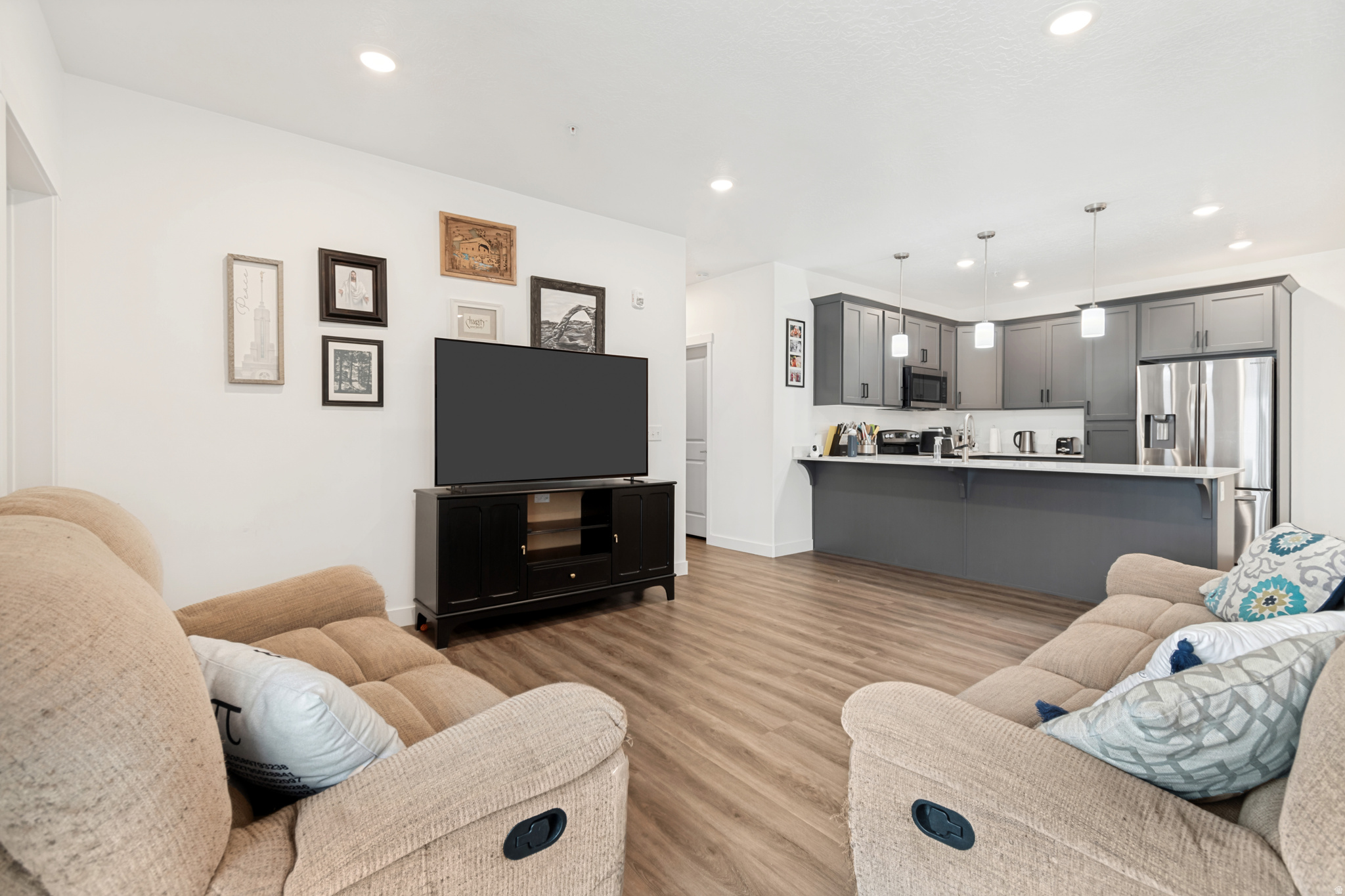 VISTA VIEW - Residential