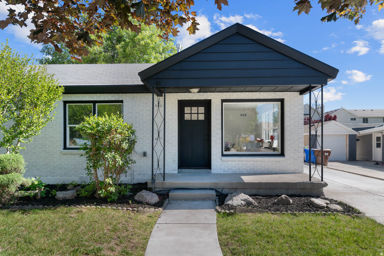 HALELEA - Residential
