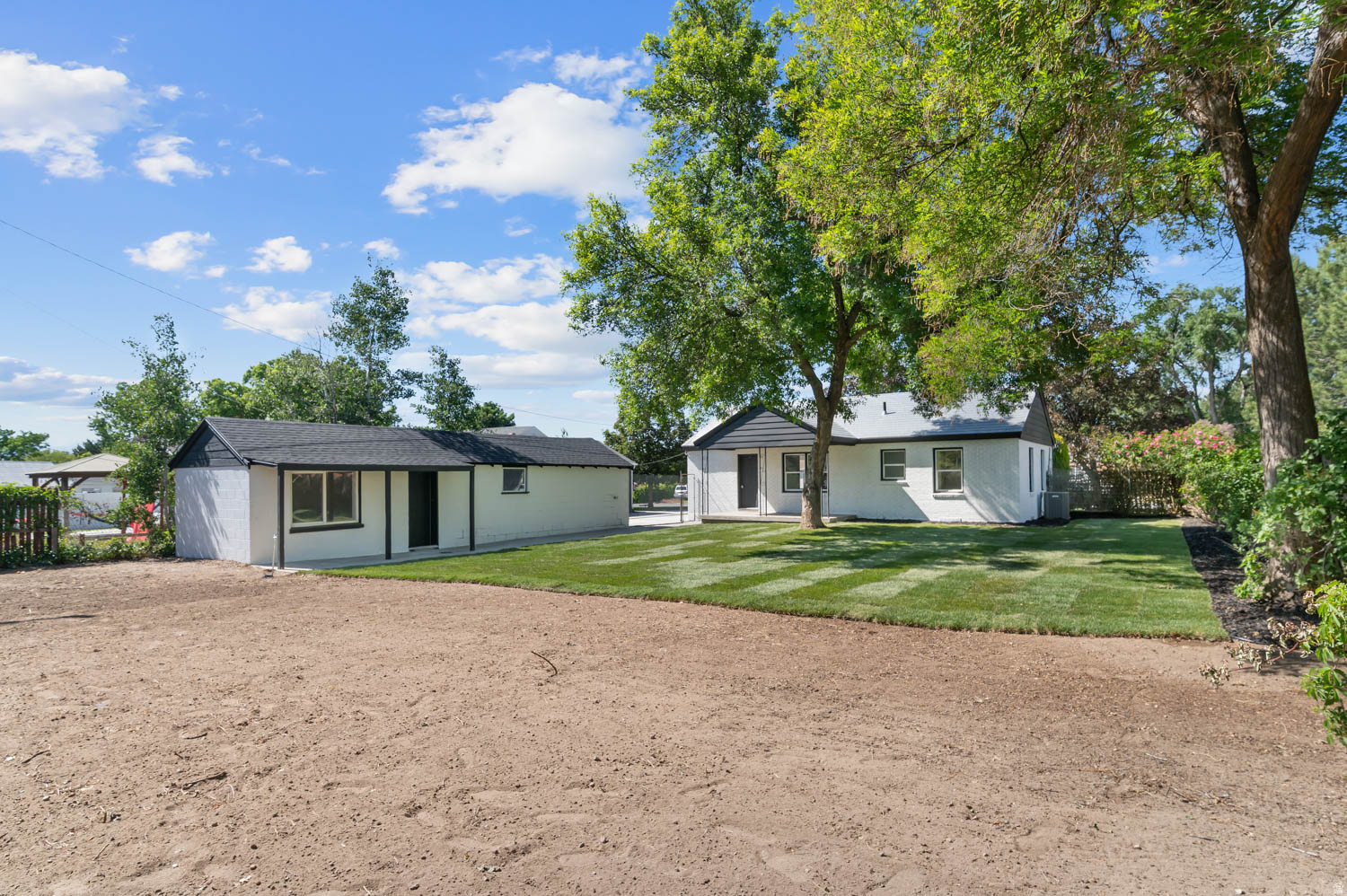 HALELEA - Residential