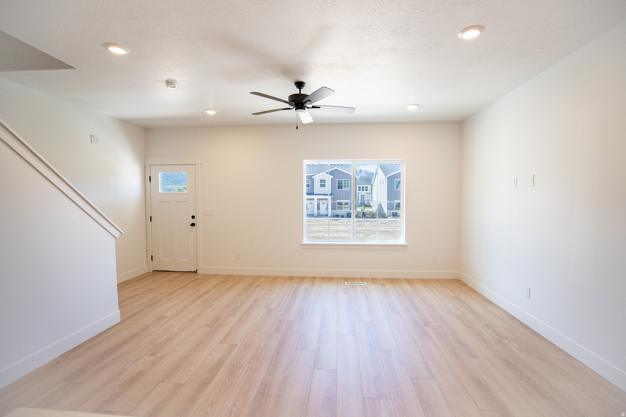 SALEM FIELDS - Residential