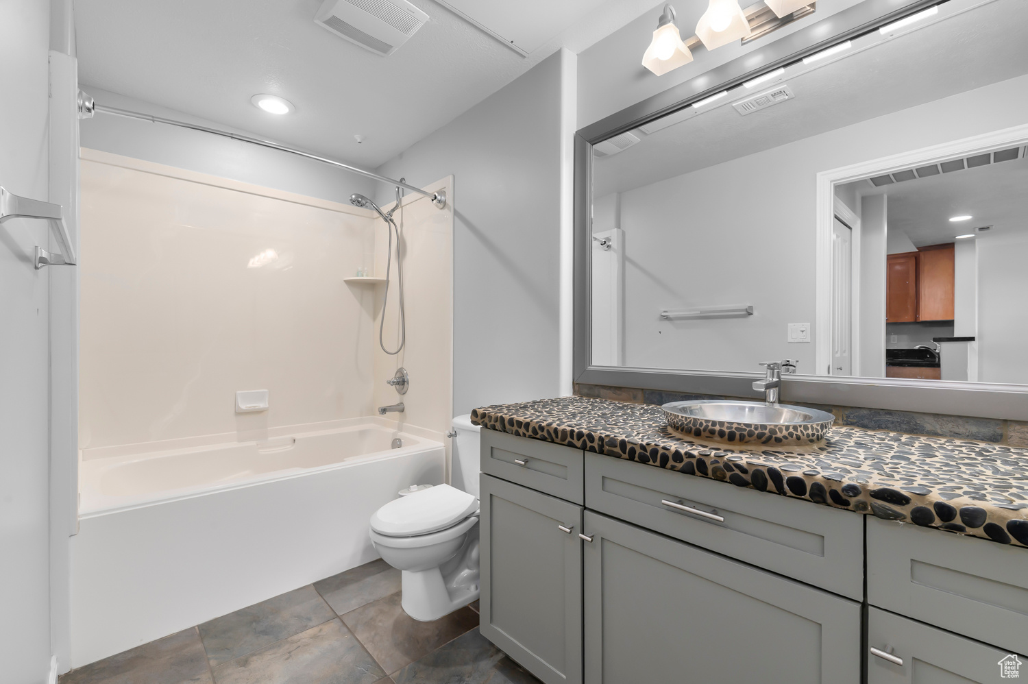 THE PARC AT GATEWAY - Residential