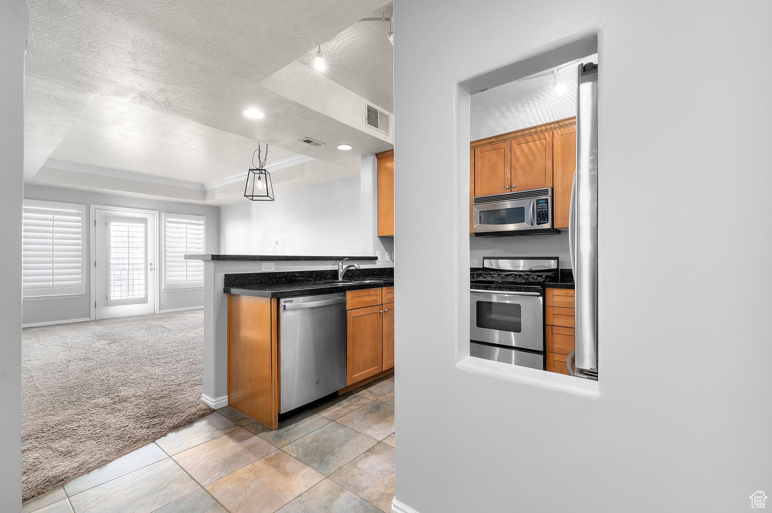 THE PARC AT GATEWAY - Residential