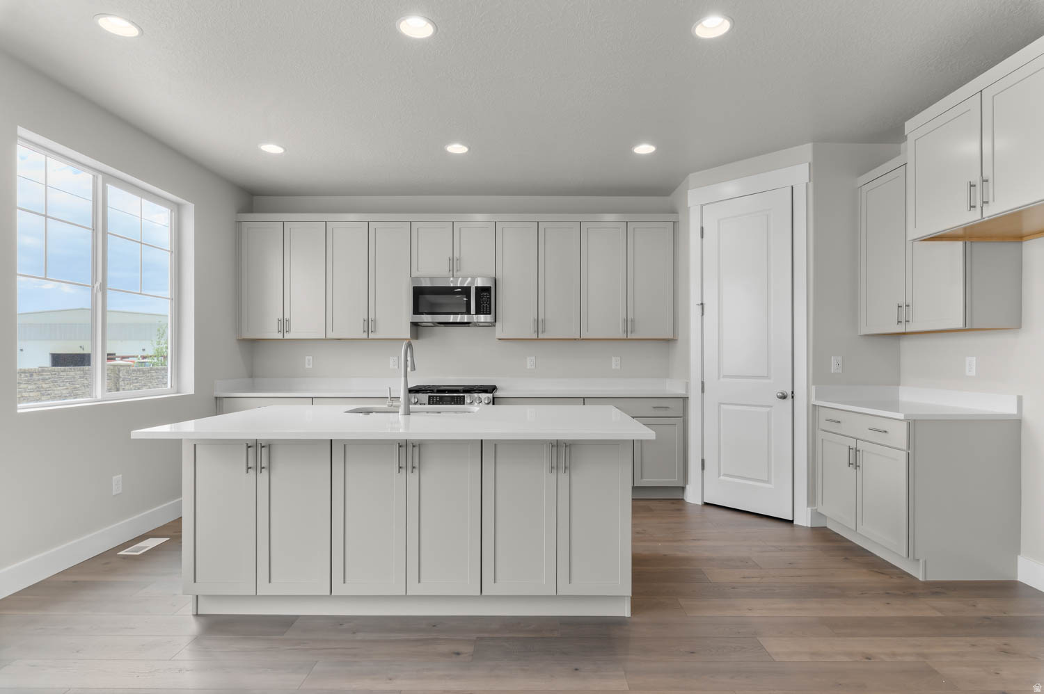 ANDERSON FARMS COLLECTION 924 - Residential