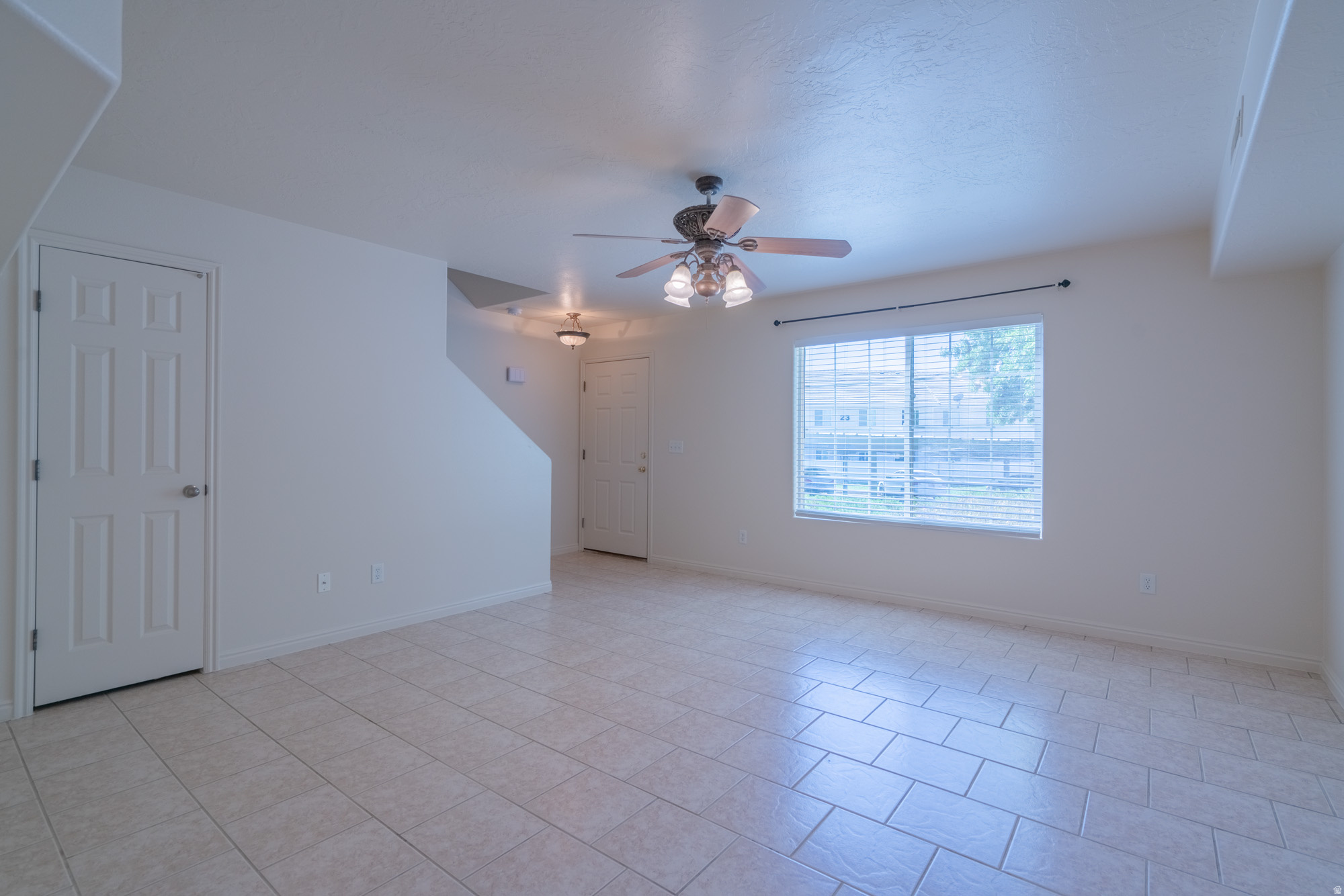 LEXINGTON HILLS TH 1 AMD - Residential