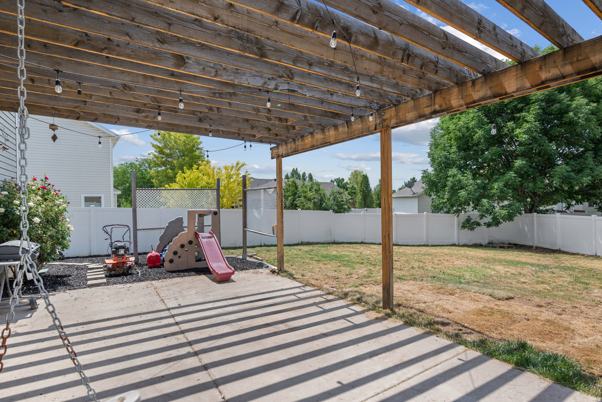 FOX HOLLOW - Residential