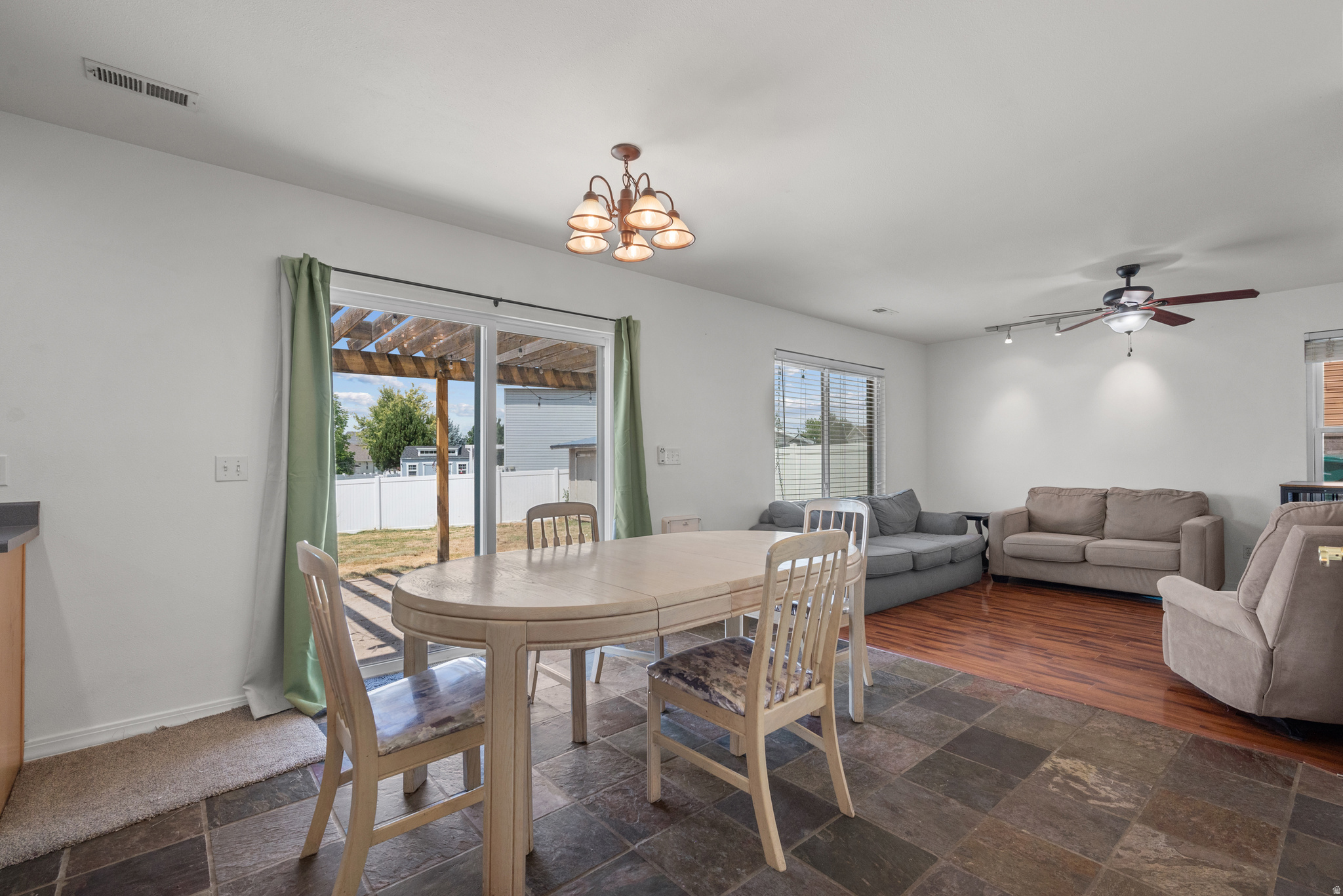 FOX HOLLOW - Residential