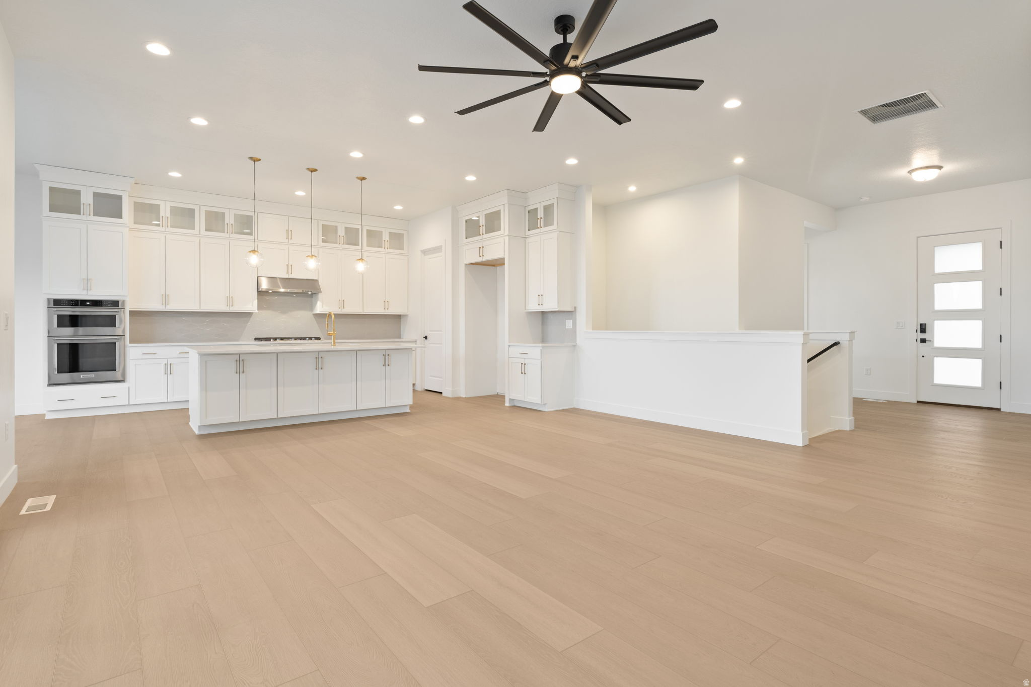 WESTLAKE VISTAS - Residential