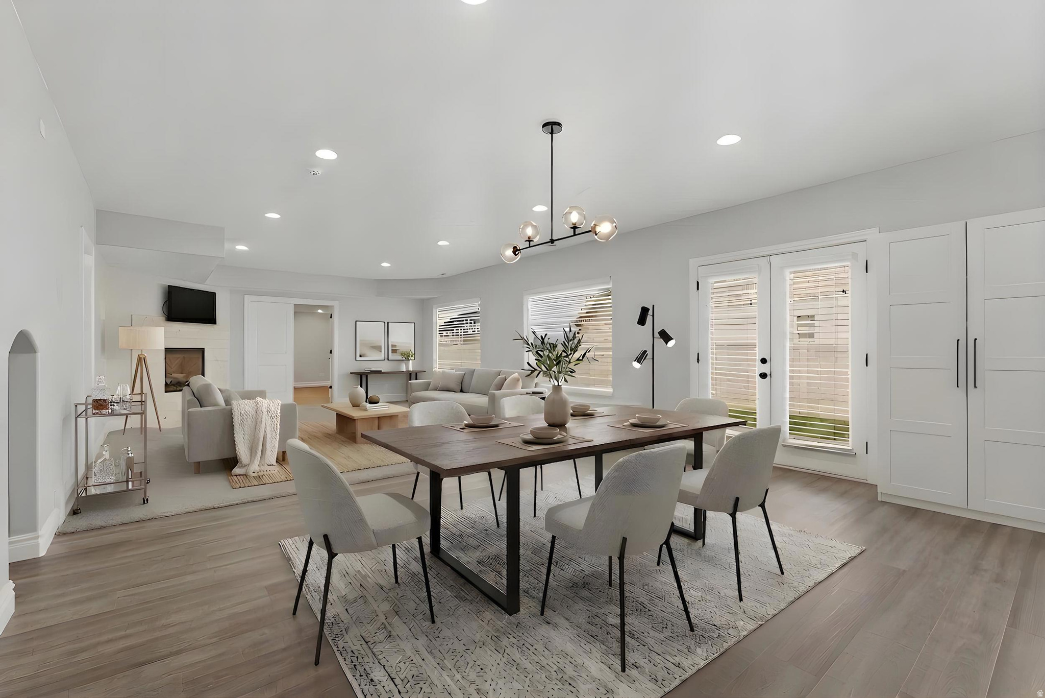 FOX HOLLOW - Residential