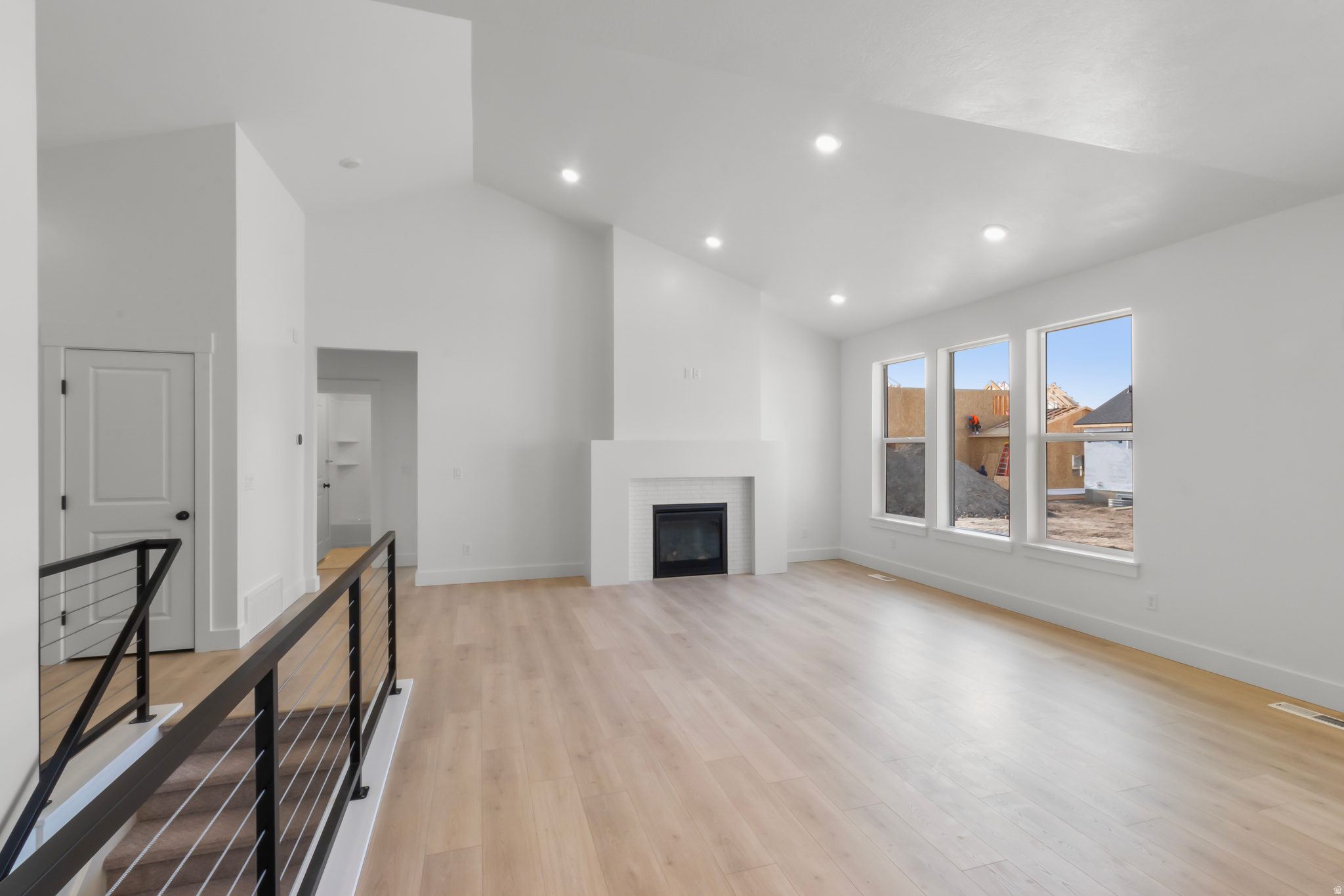 RIVERS EDGE - Residential
