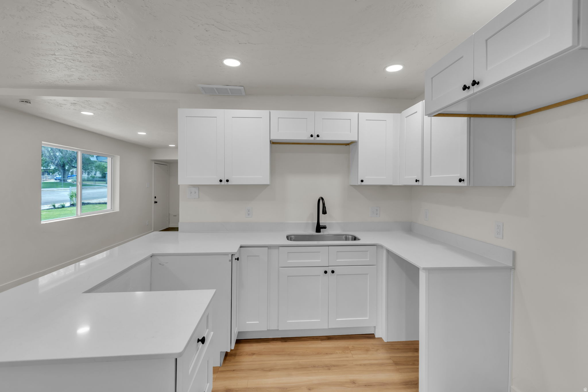 HOFFMAN HEIGHTS - Residential