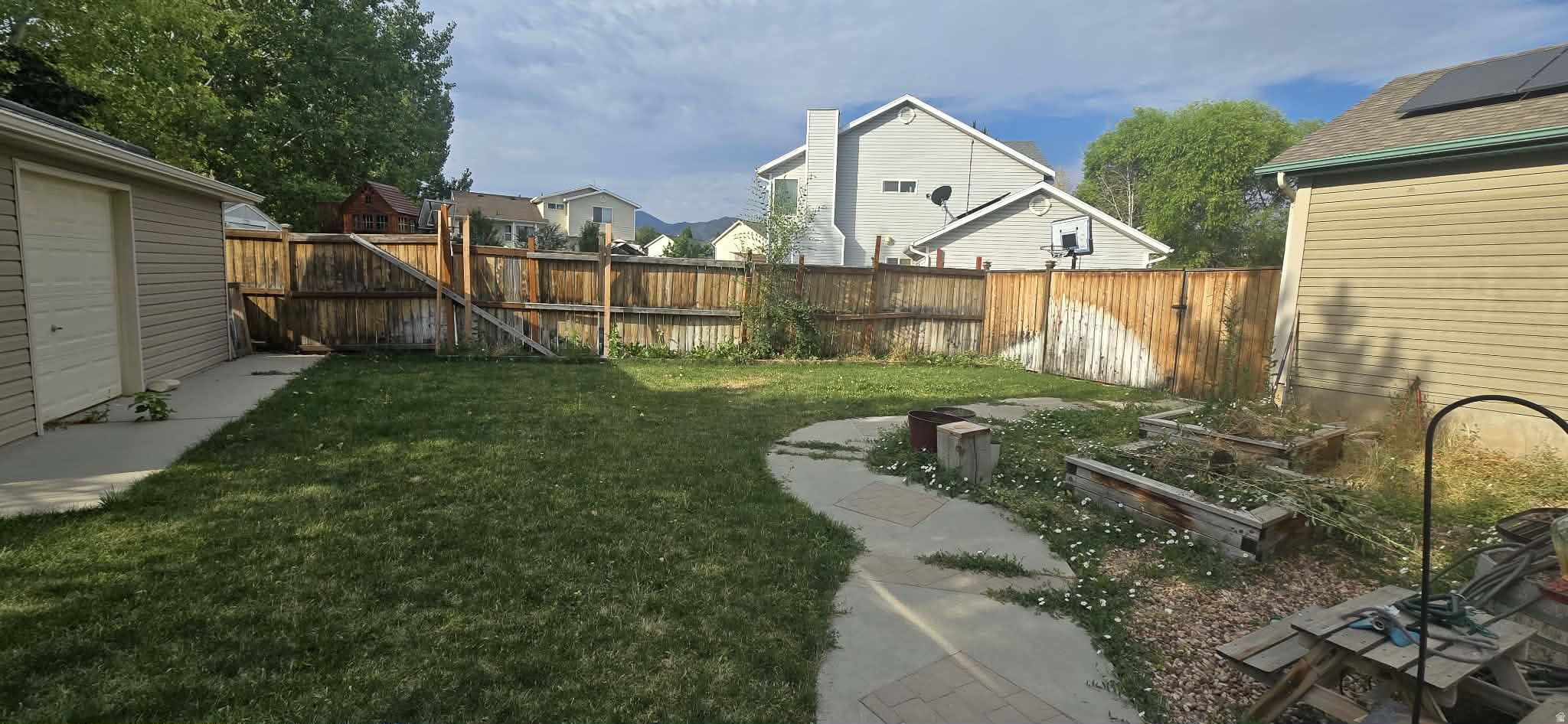 MIDDLE CANYON ESTATES - Residential