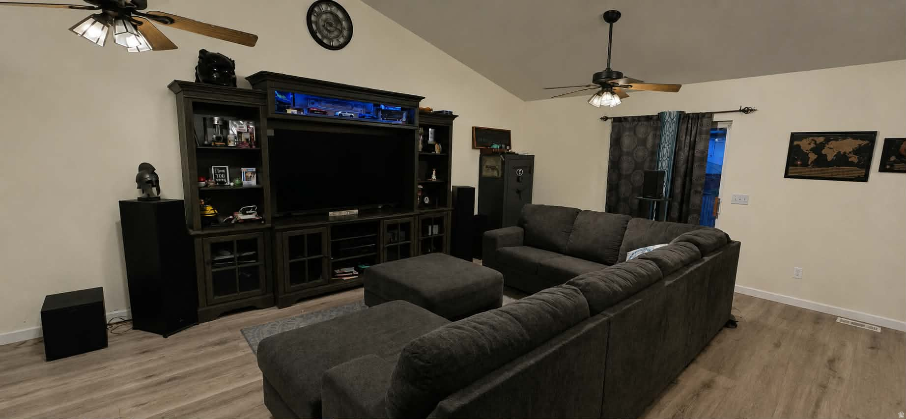 MIDDLE CANYON ESTATES - Residential