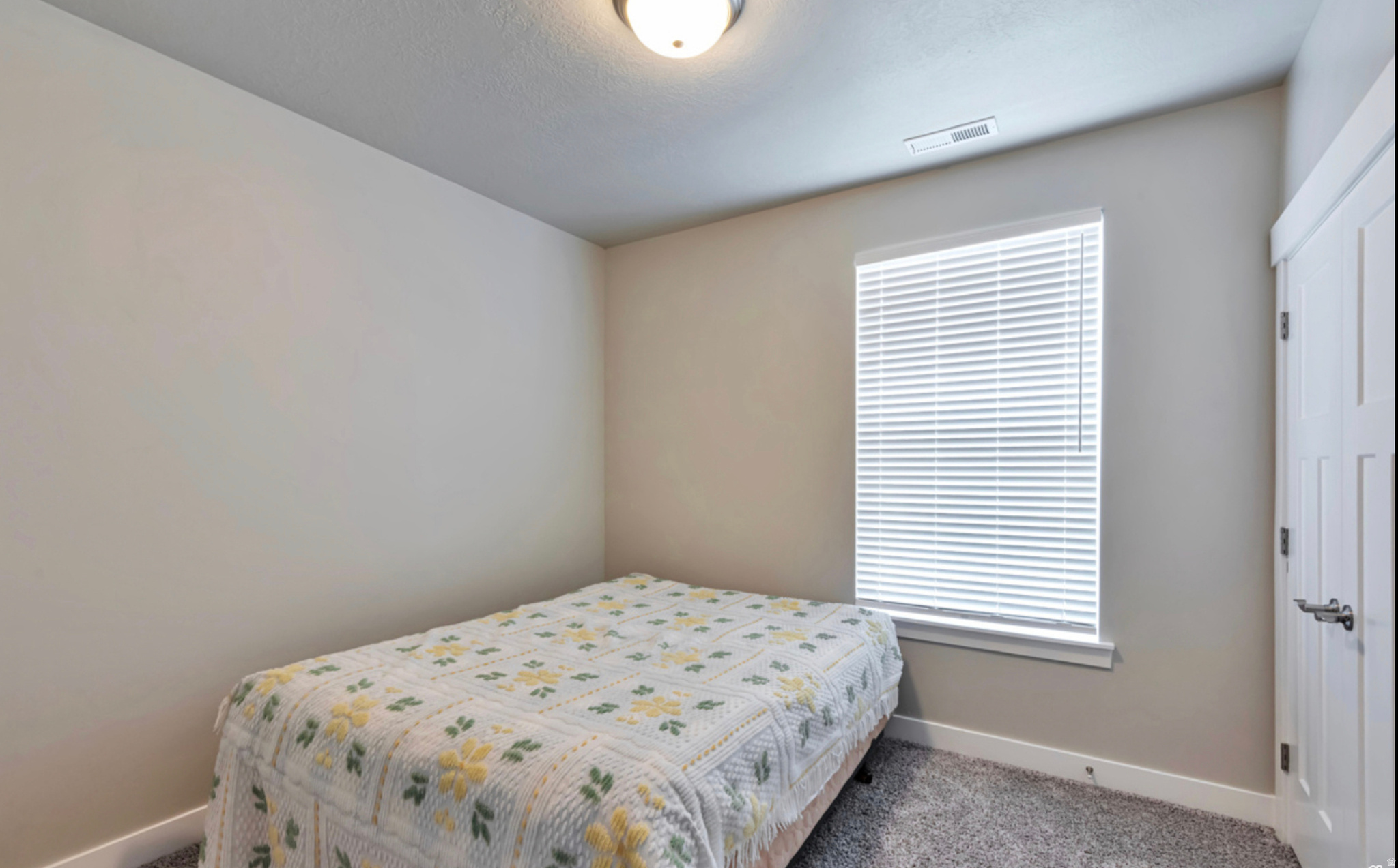 HORIZON HEIGHTS - Residential Lease