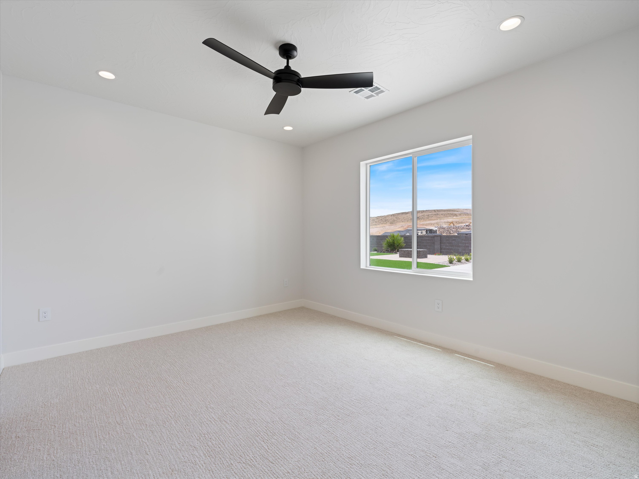SCENIC POINT - Residential