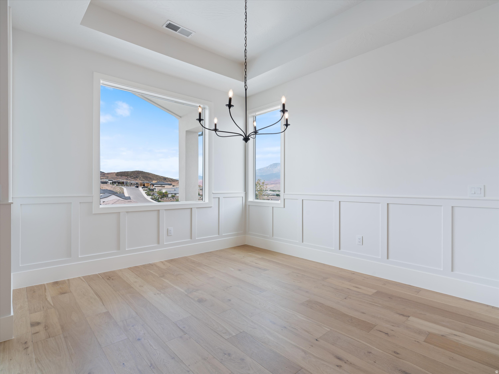 SCENIC POINT - Residential