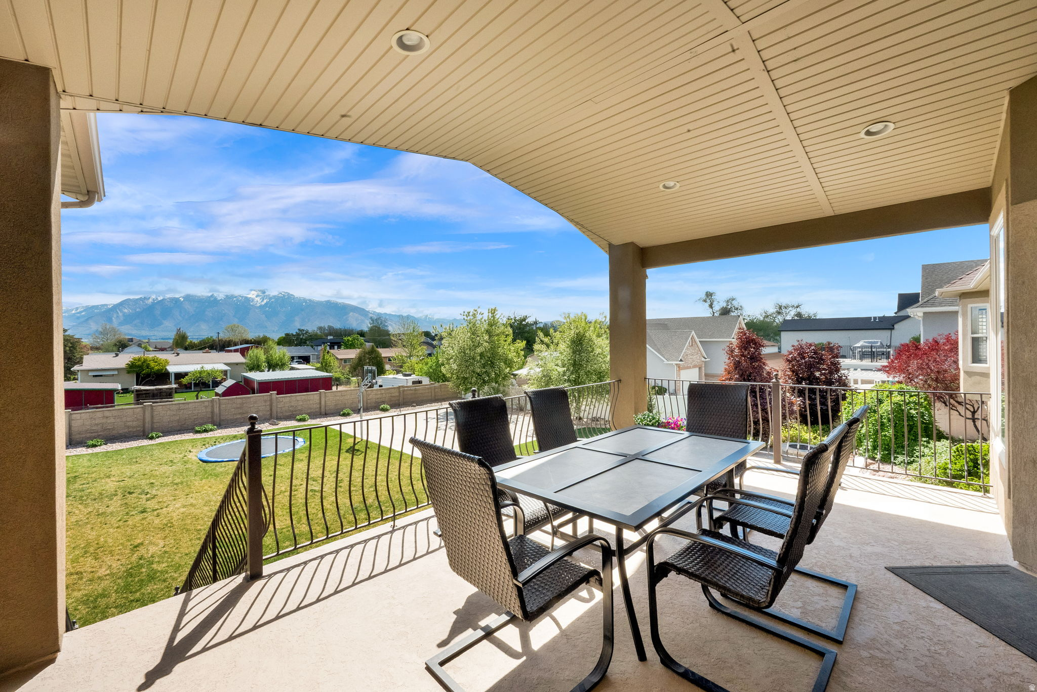 ROYAL MEADOWS ESTATE - Residential