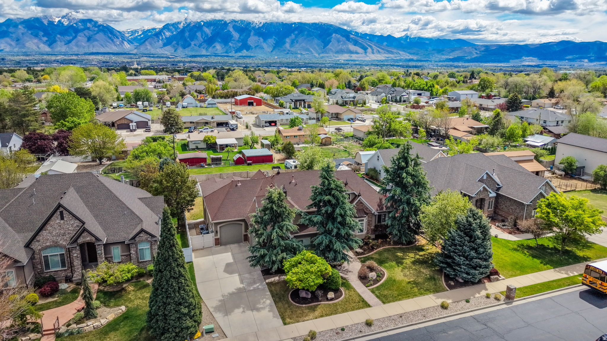 ROYAL MEADOWS ESTATE - Residential