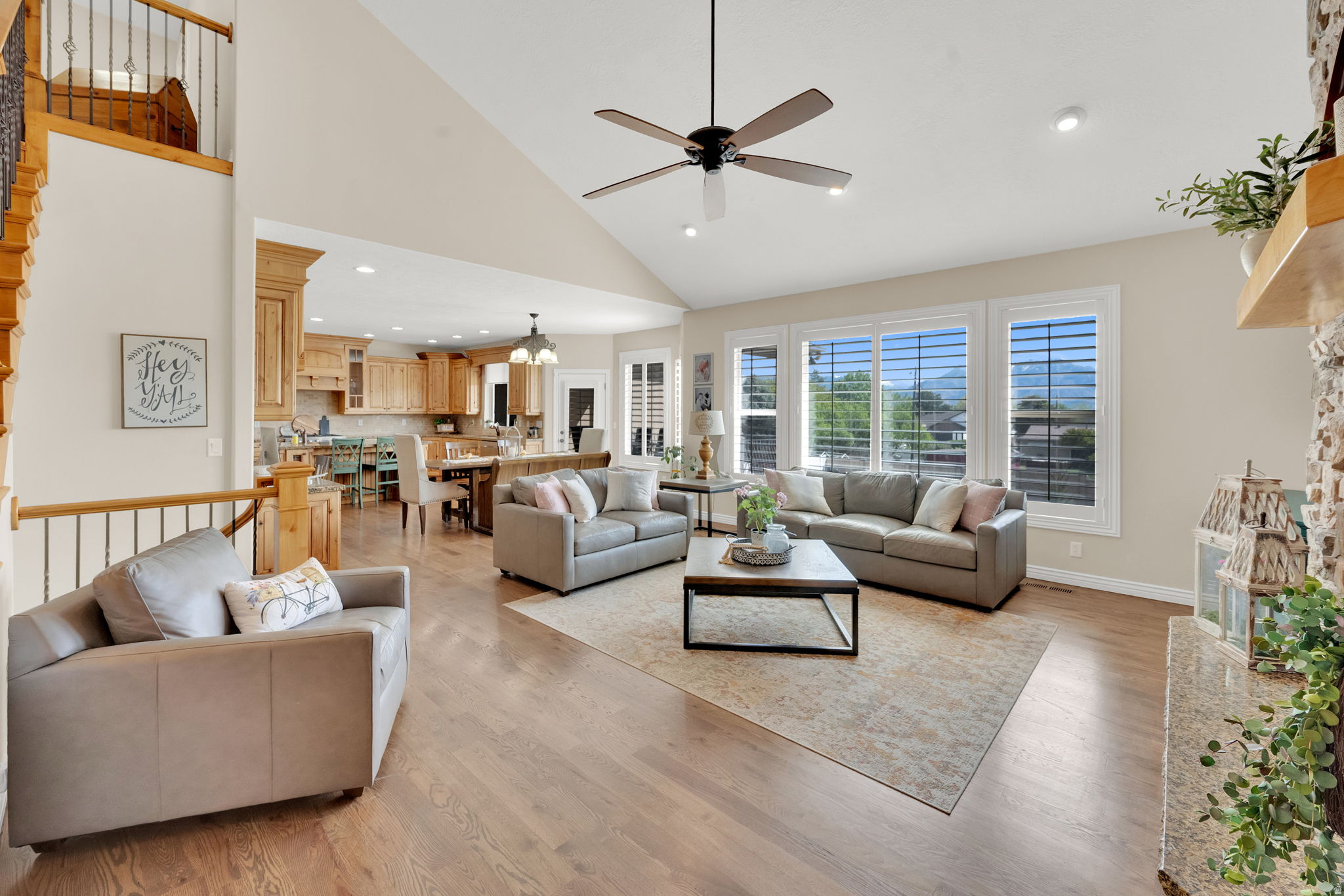 ROYAL MEADOWS ESTATE - Residential