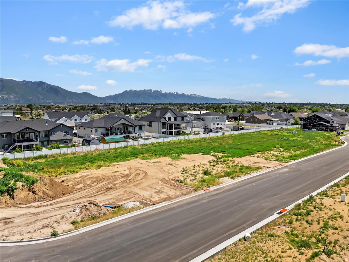 HYLAND RANCH - Land
