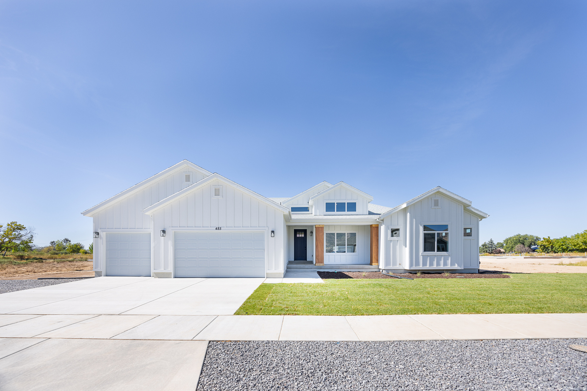 OAKRIDGE COVE - Residential