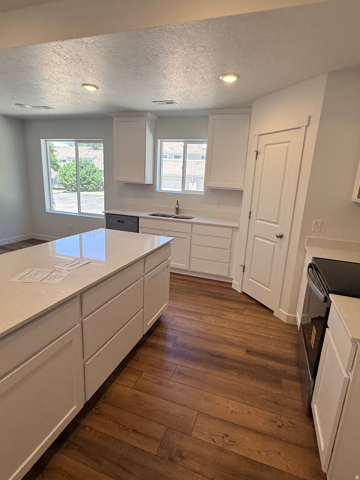 PHEASANTBROOK - Residential