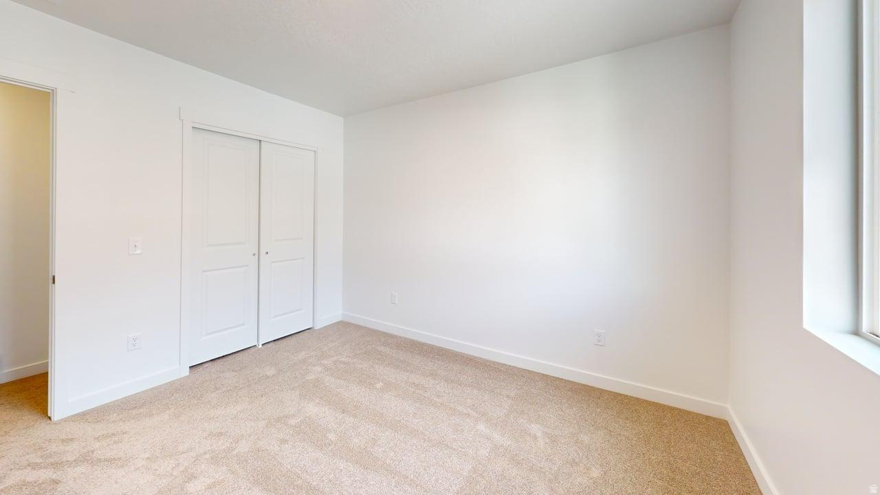 PHEASANTBROOK - Residential