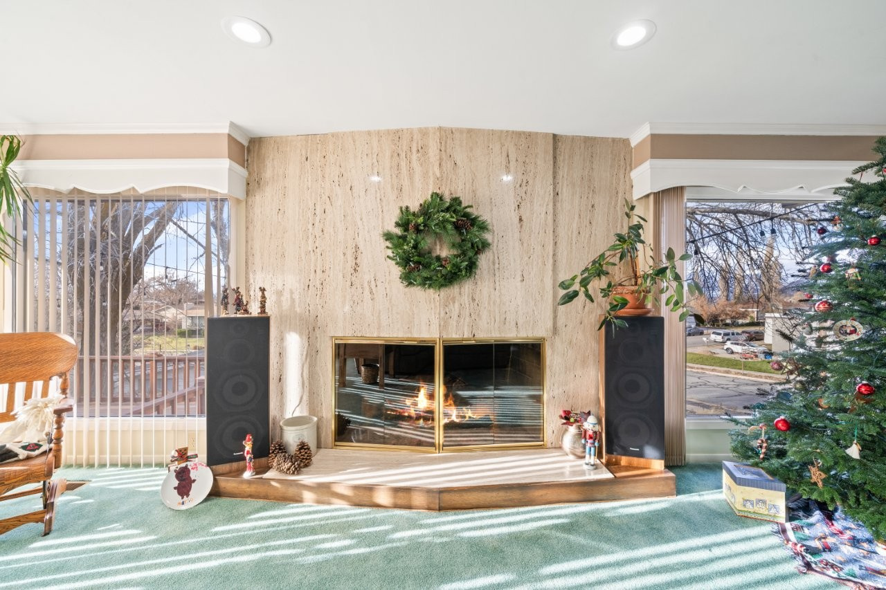 SOUTH HEIGHTS - Residential