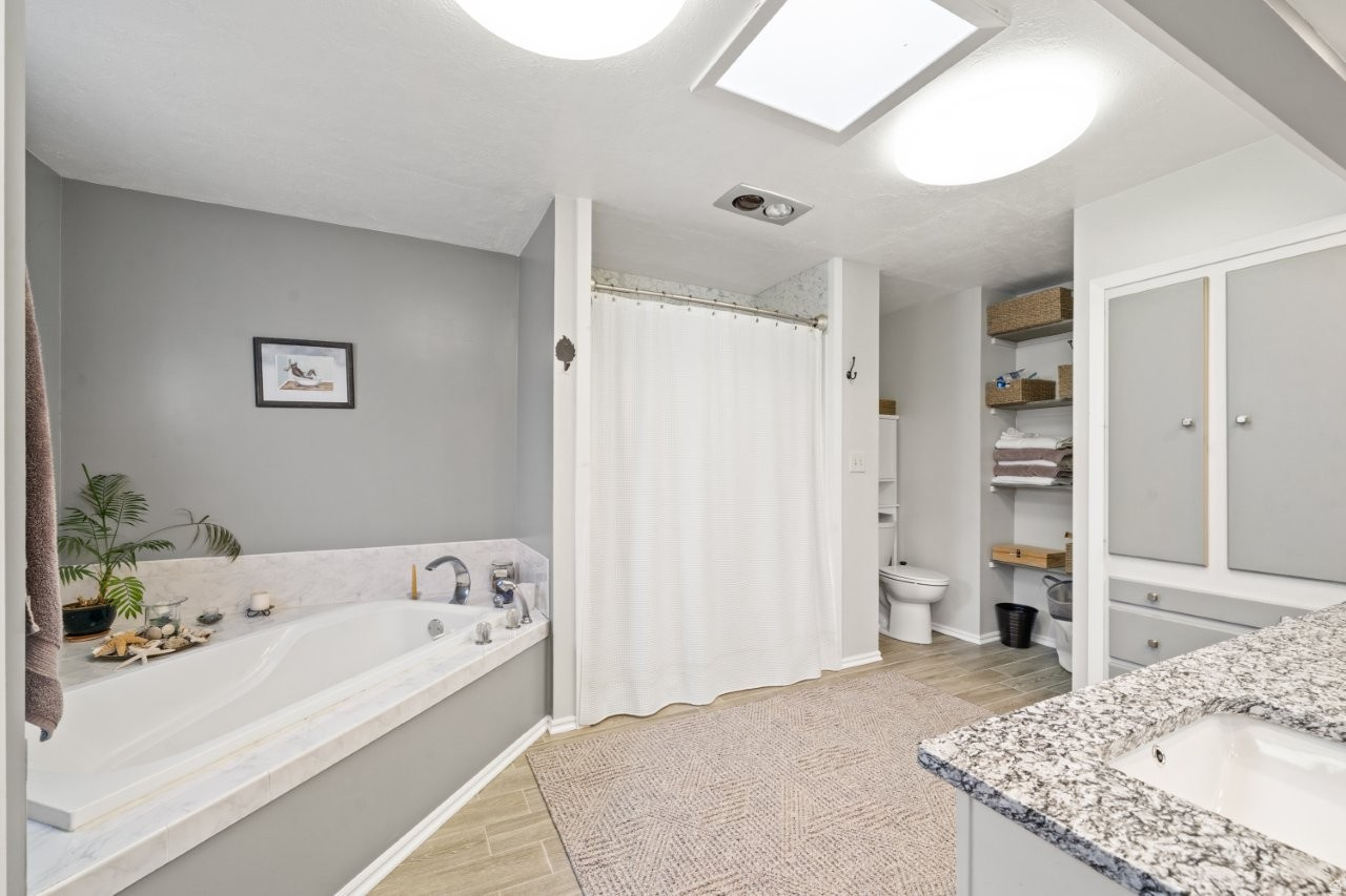 SOUTH HEIGHTS - Residential