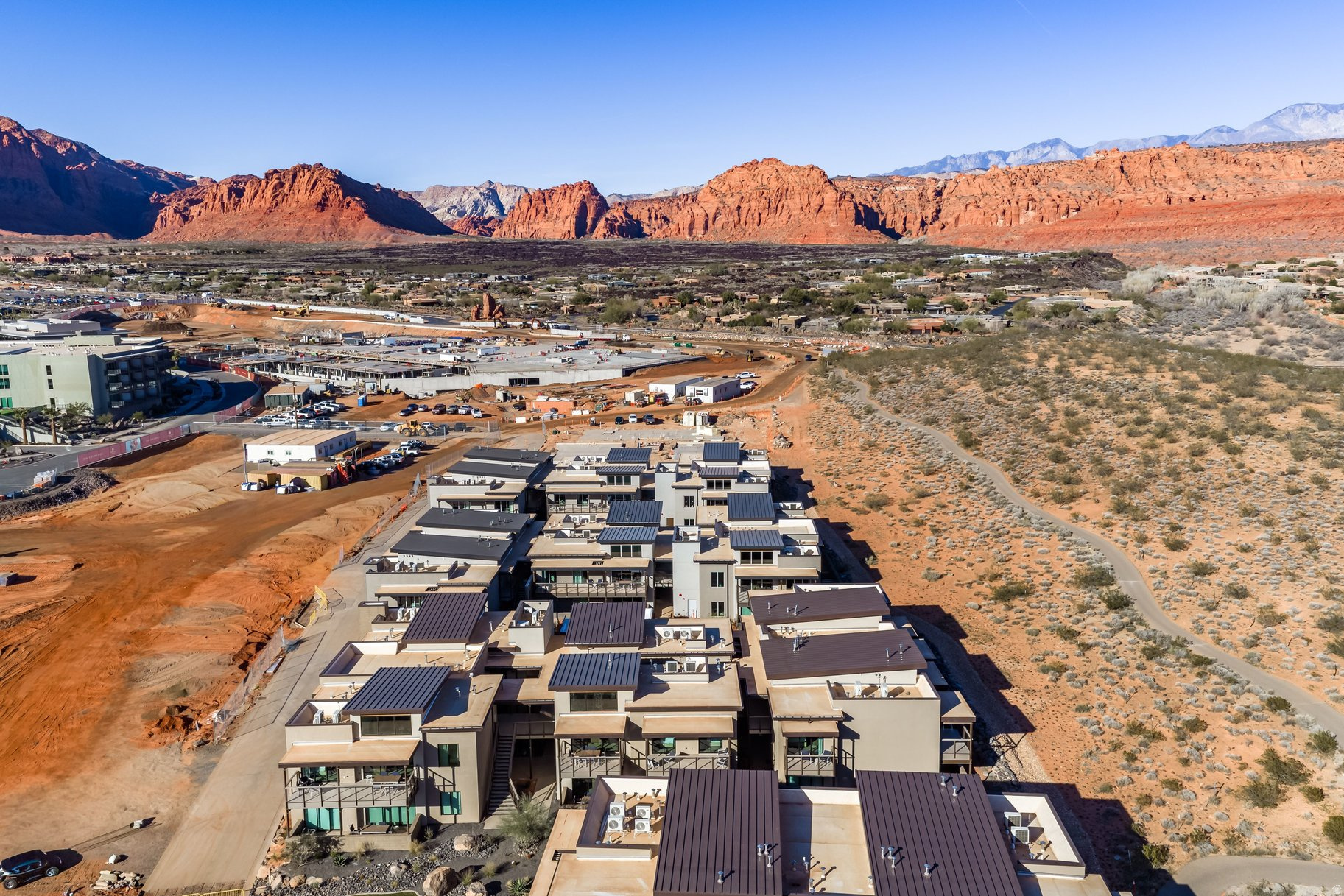 BLACK DESERT VILLAGES CONDOMINIUM - Residential