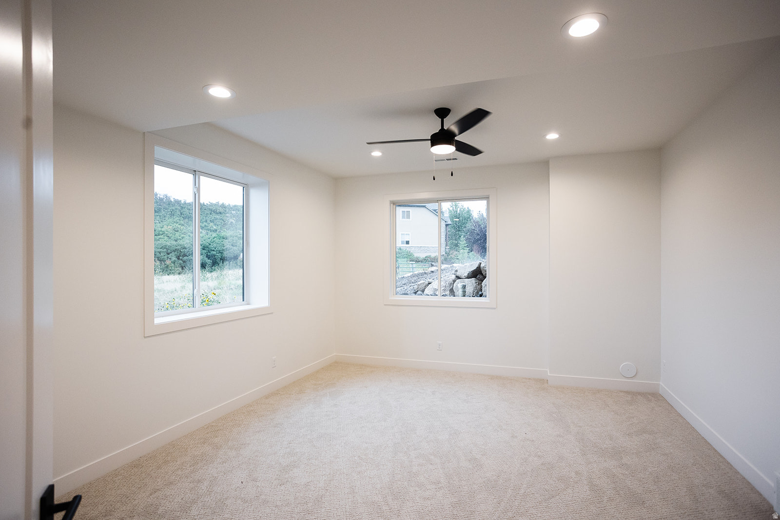 BIG POLE ESTATES - Residential