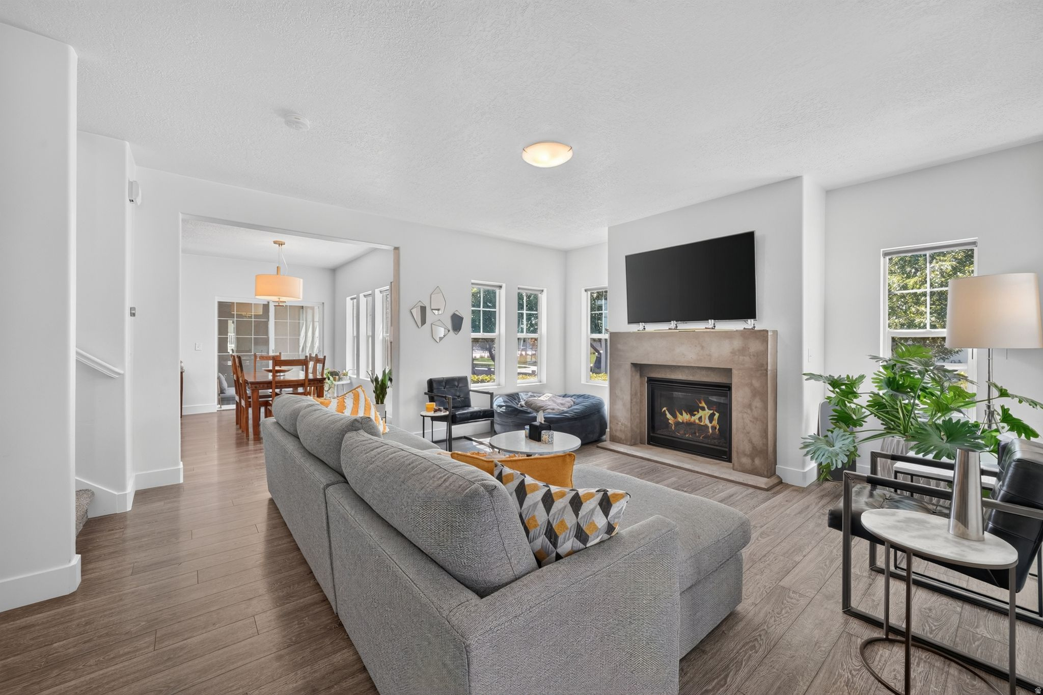 KENNECOTT - Residential