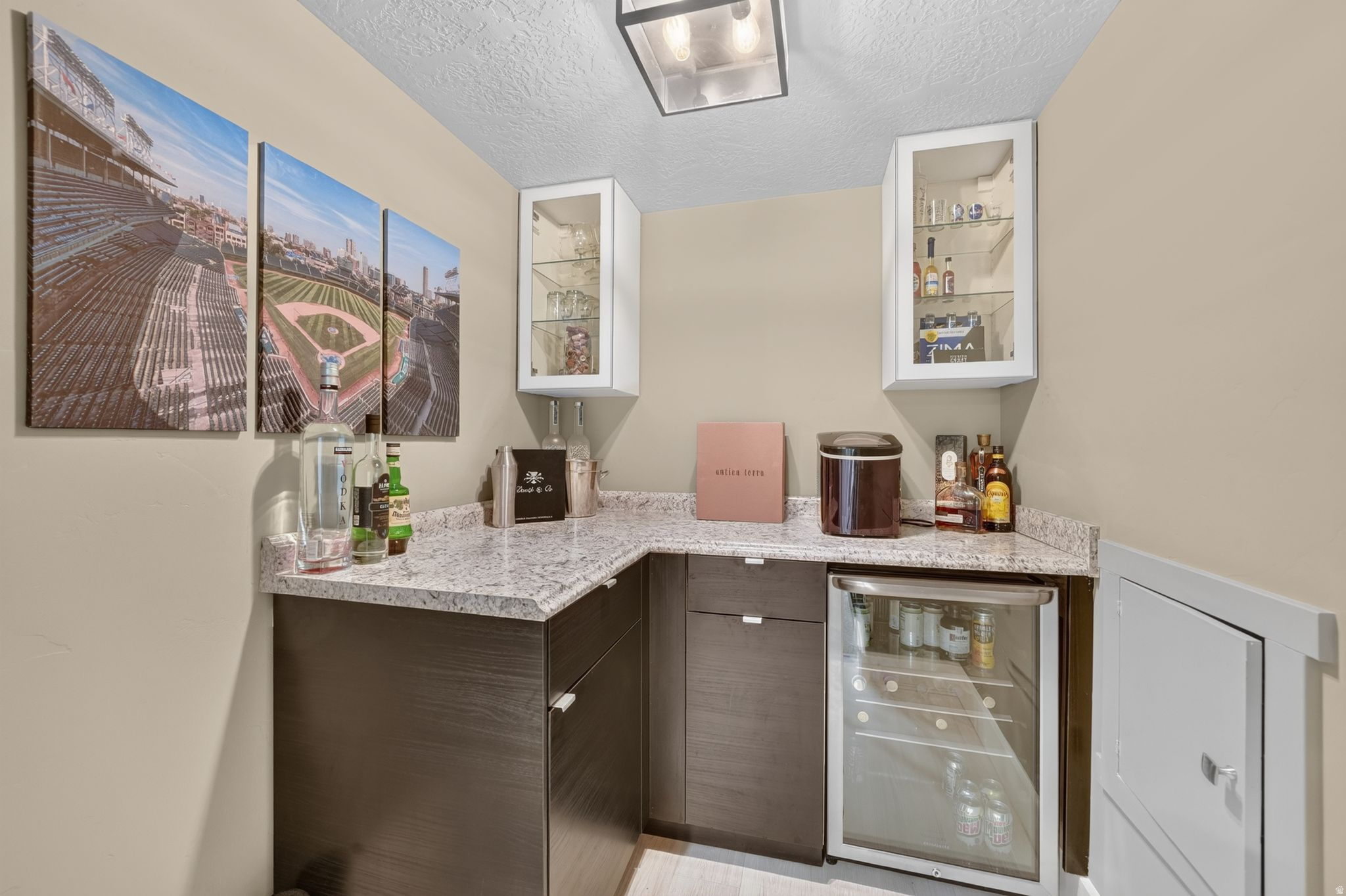KENNECOTT - Residential