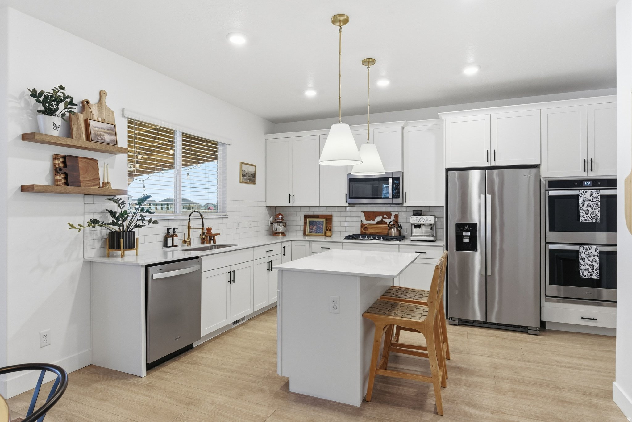 MAPLETON GROVE - Residential