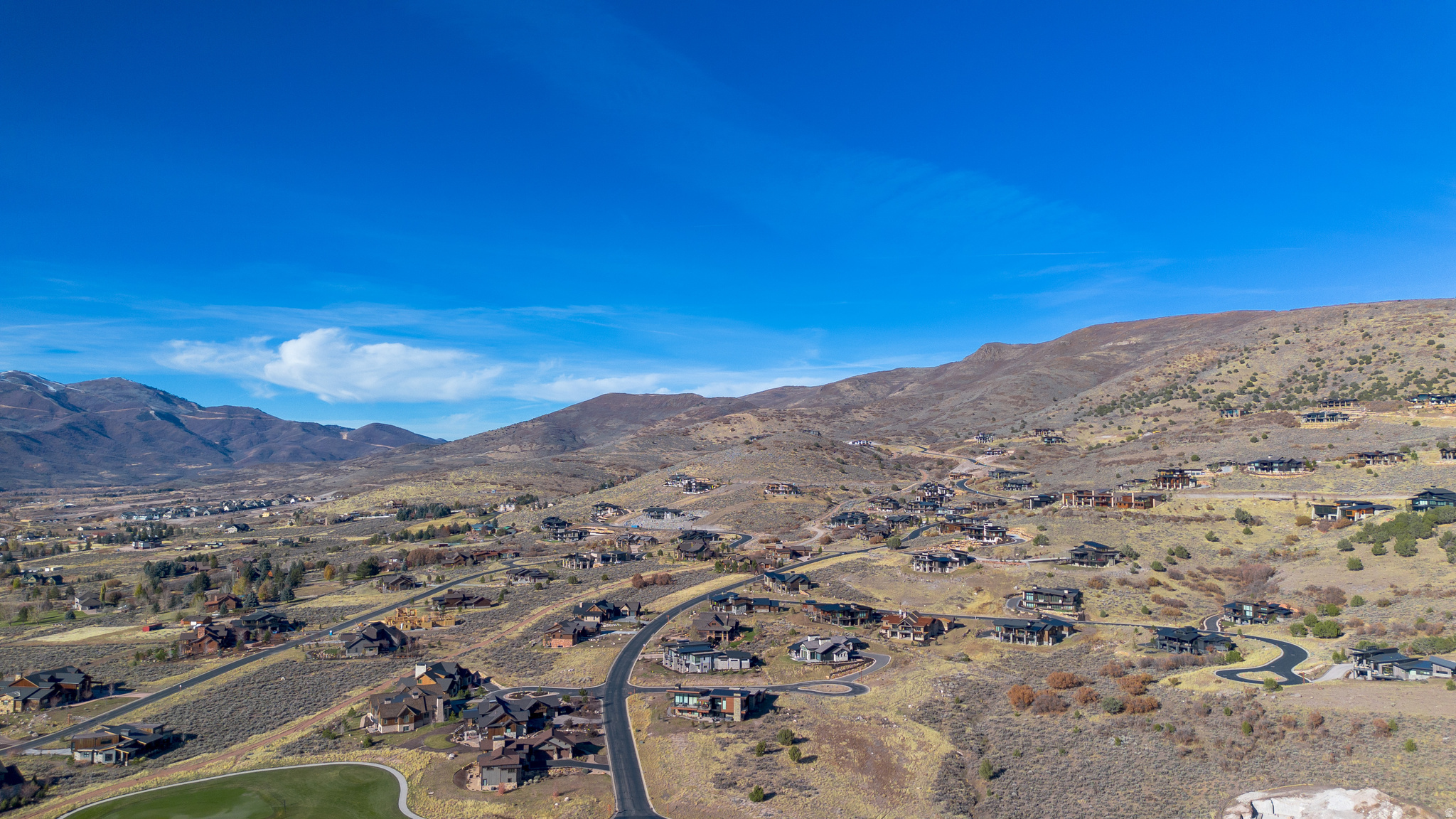 RED LEDGES - Land