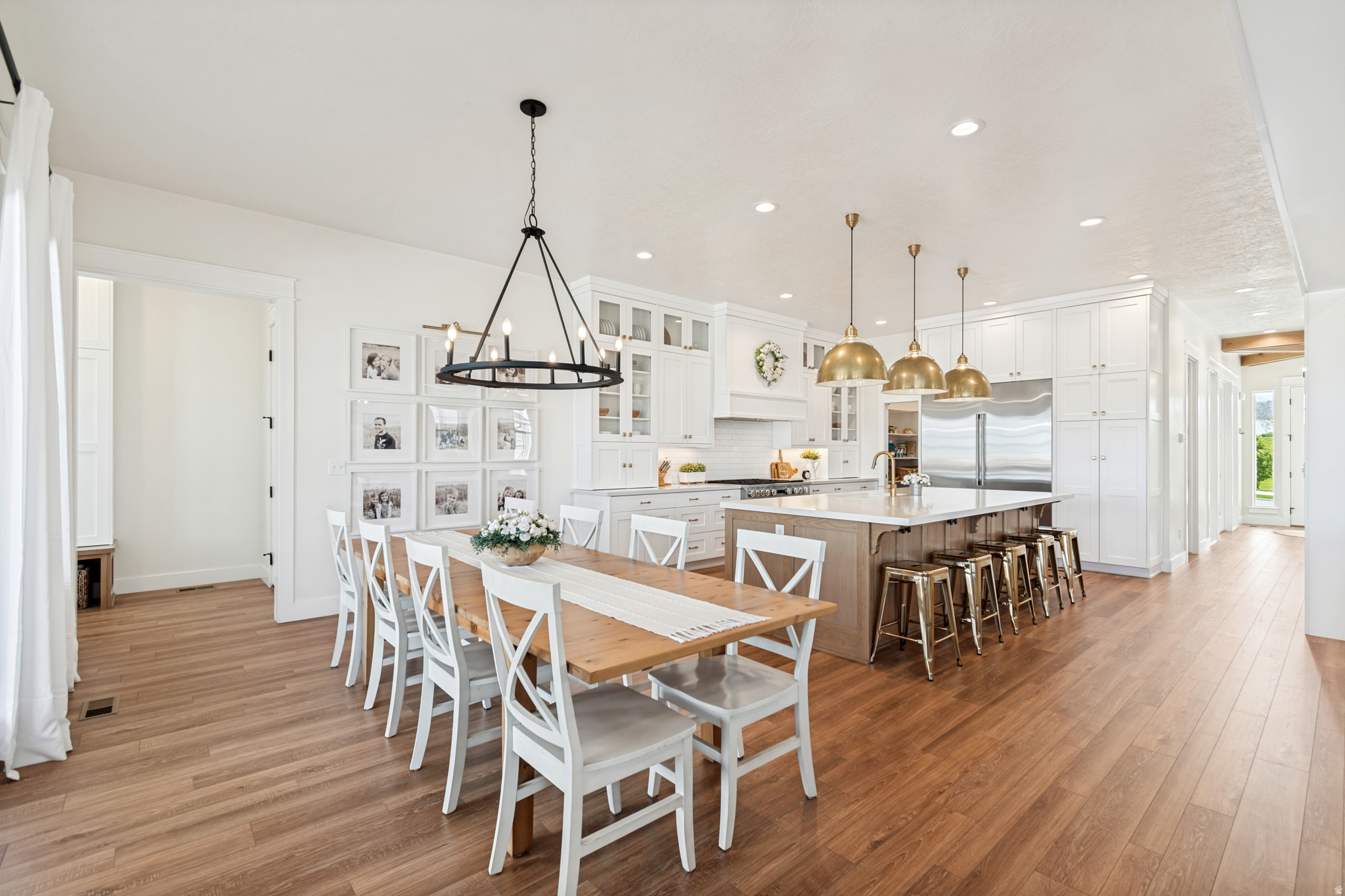 FOUNDERS AT BEACON POINTE - Residential
