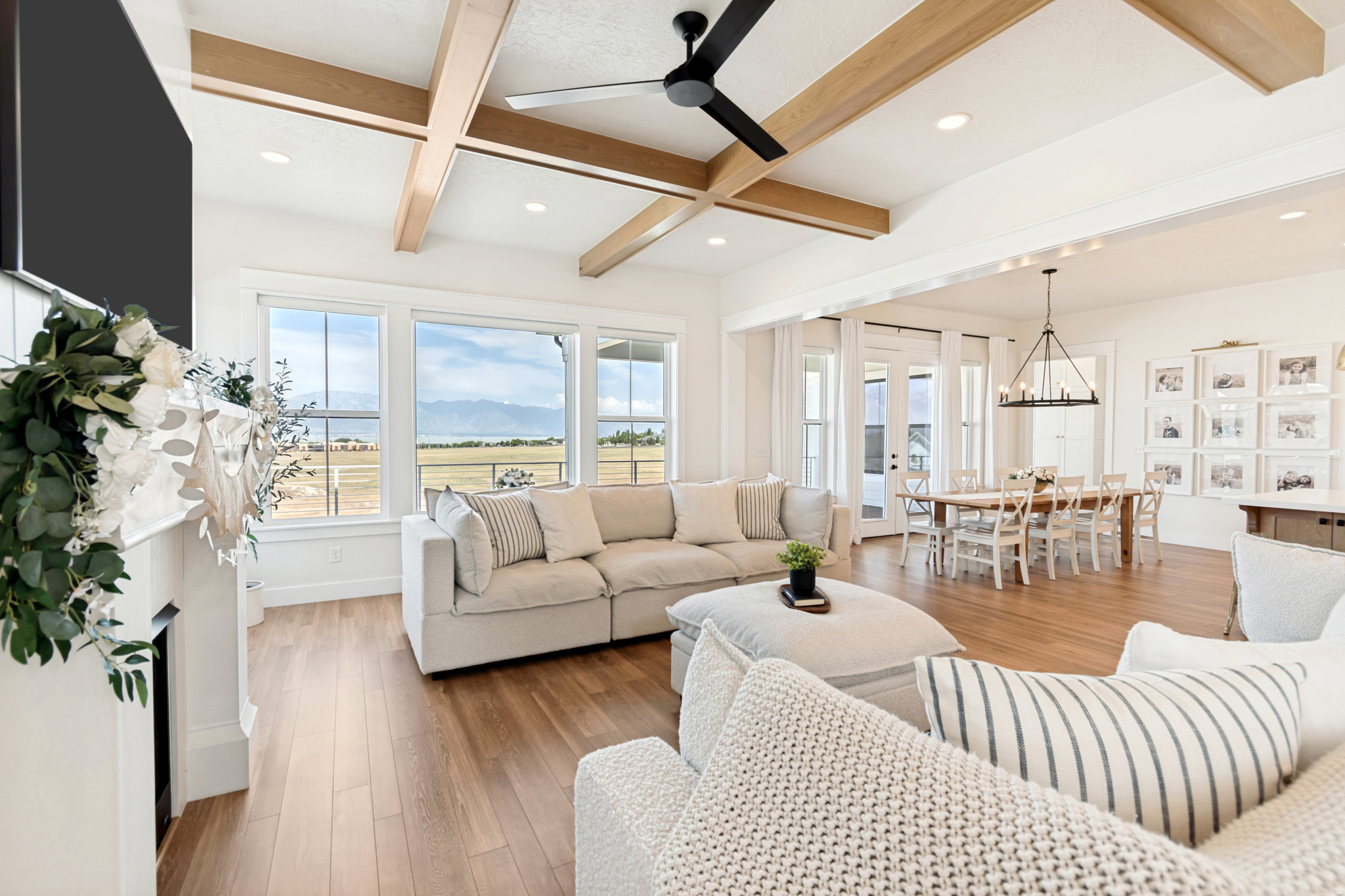 FOUNDERS AT BEACON POINTE - Residential