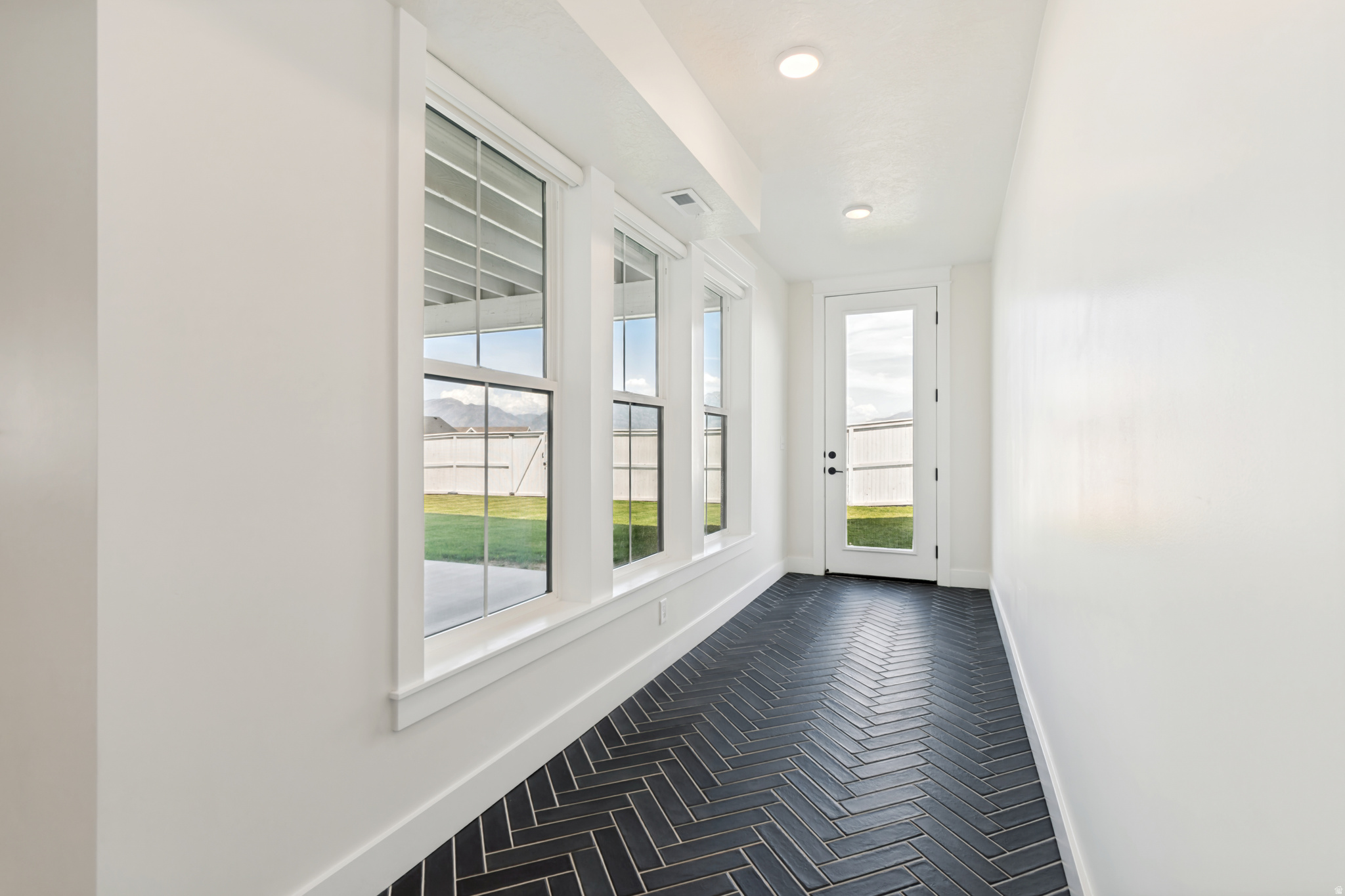 FOUNDERS AT BEACON POINTE - Residential
