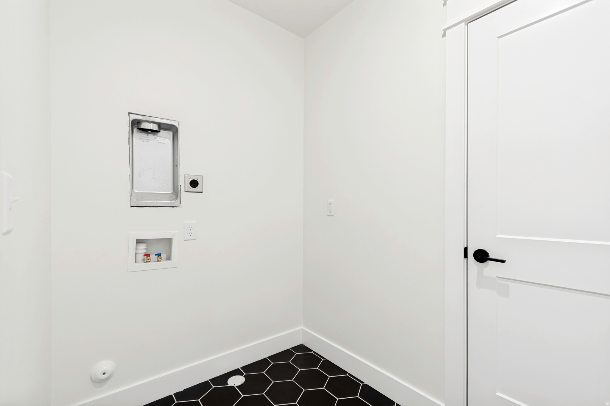 FOUNDERS AT BEACON POINTE - Residential