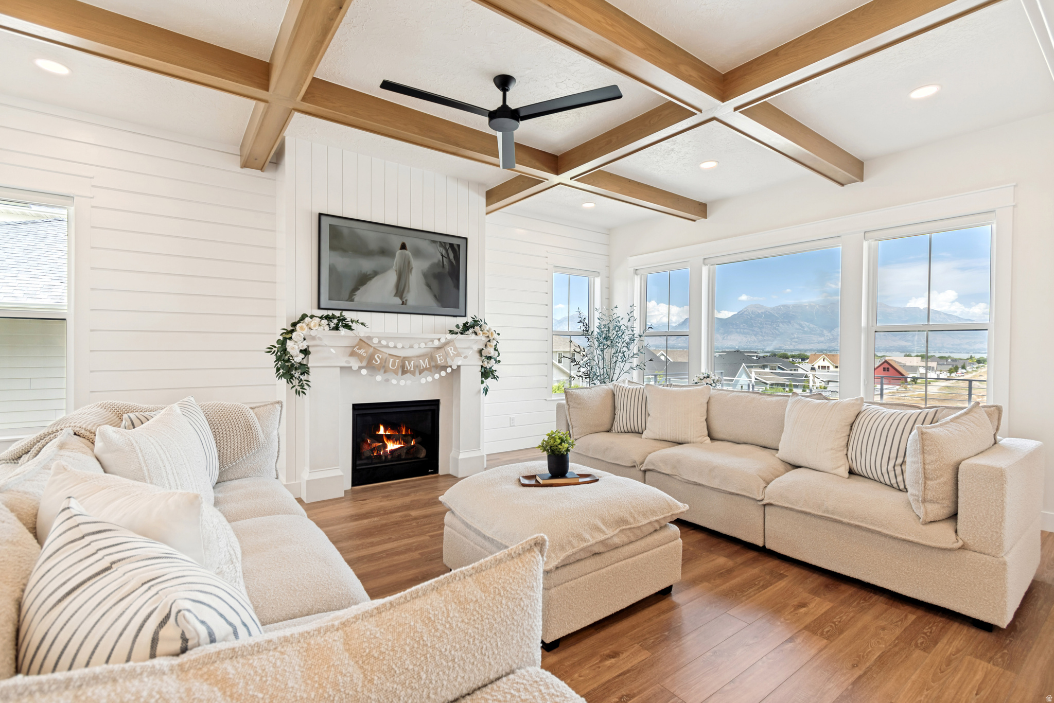 FOUNDERS AT BEACON POINTE - Residential