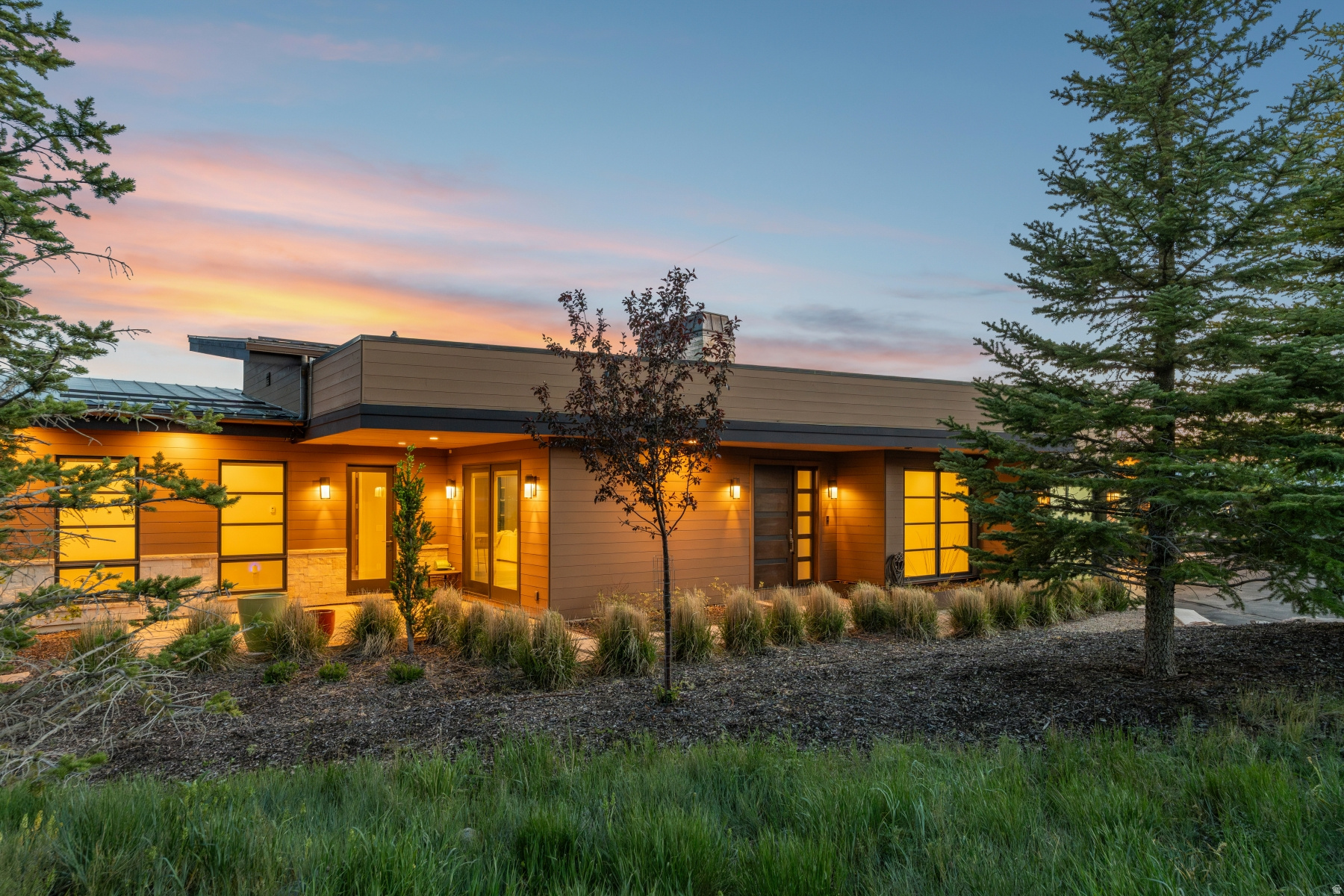 THE HOMESTEADS - Residential