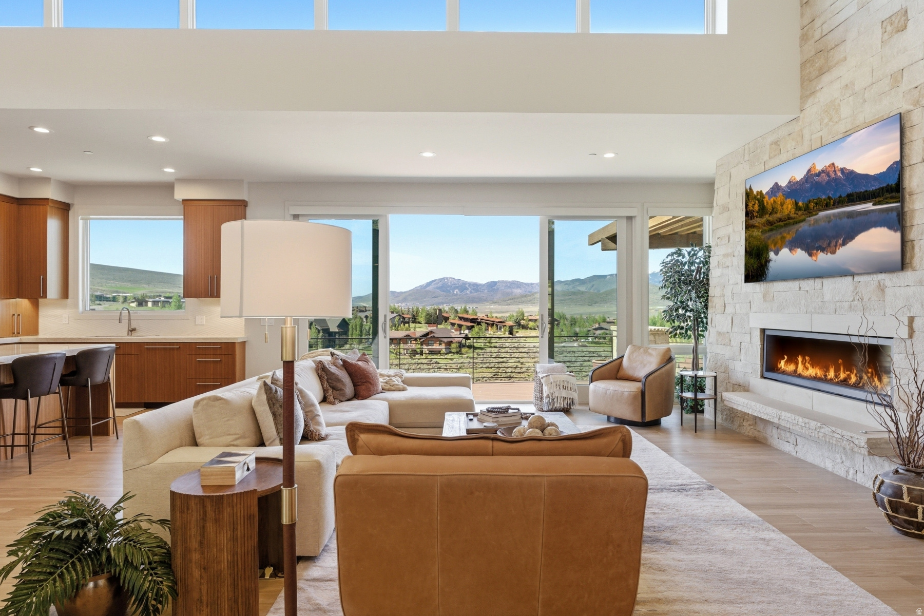 THE HOMESTEADS - Residential