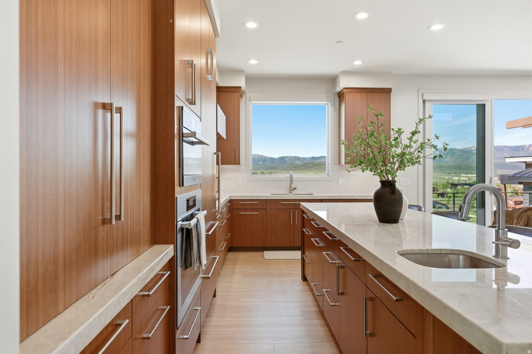 THE HOMESTEADS - Residential