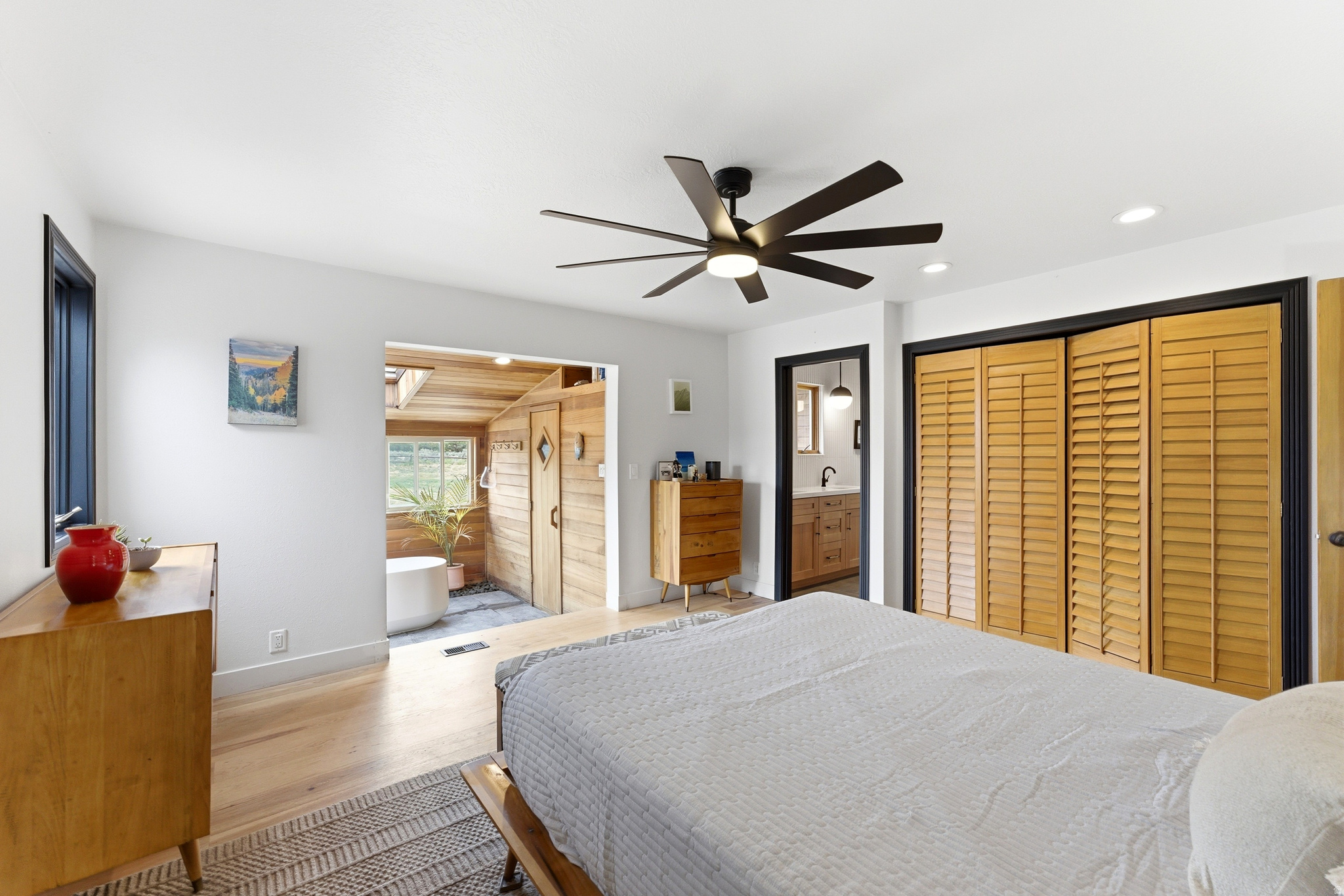 HIGHLAND ESTATES - Residential